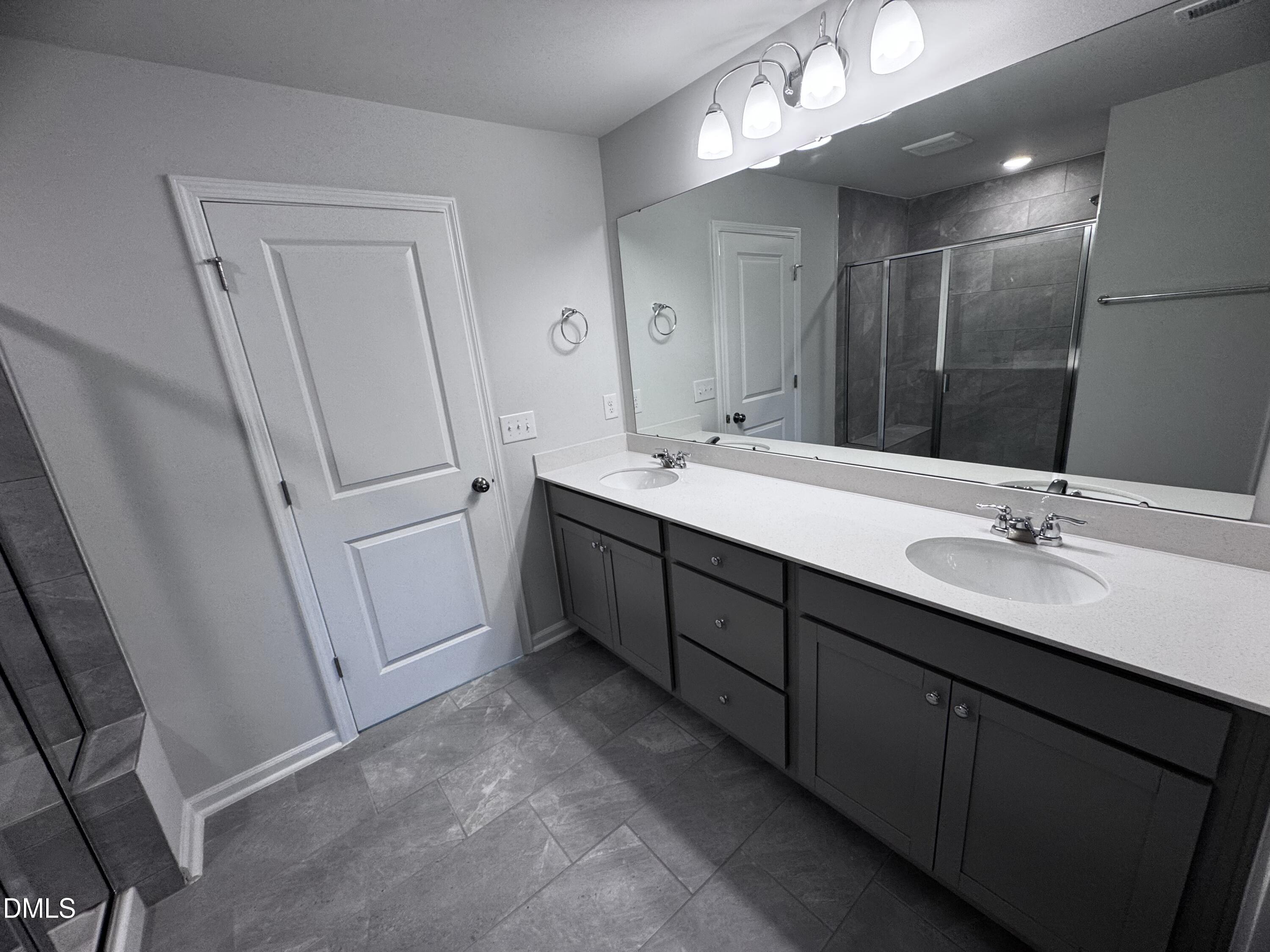 205 Broomside Avenue Property Photo 8