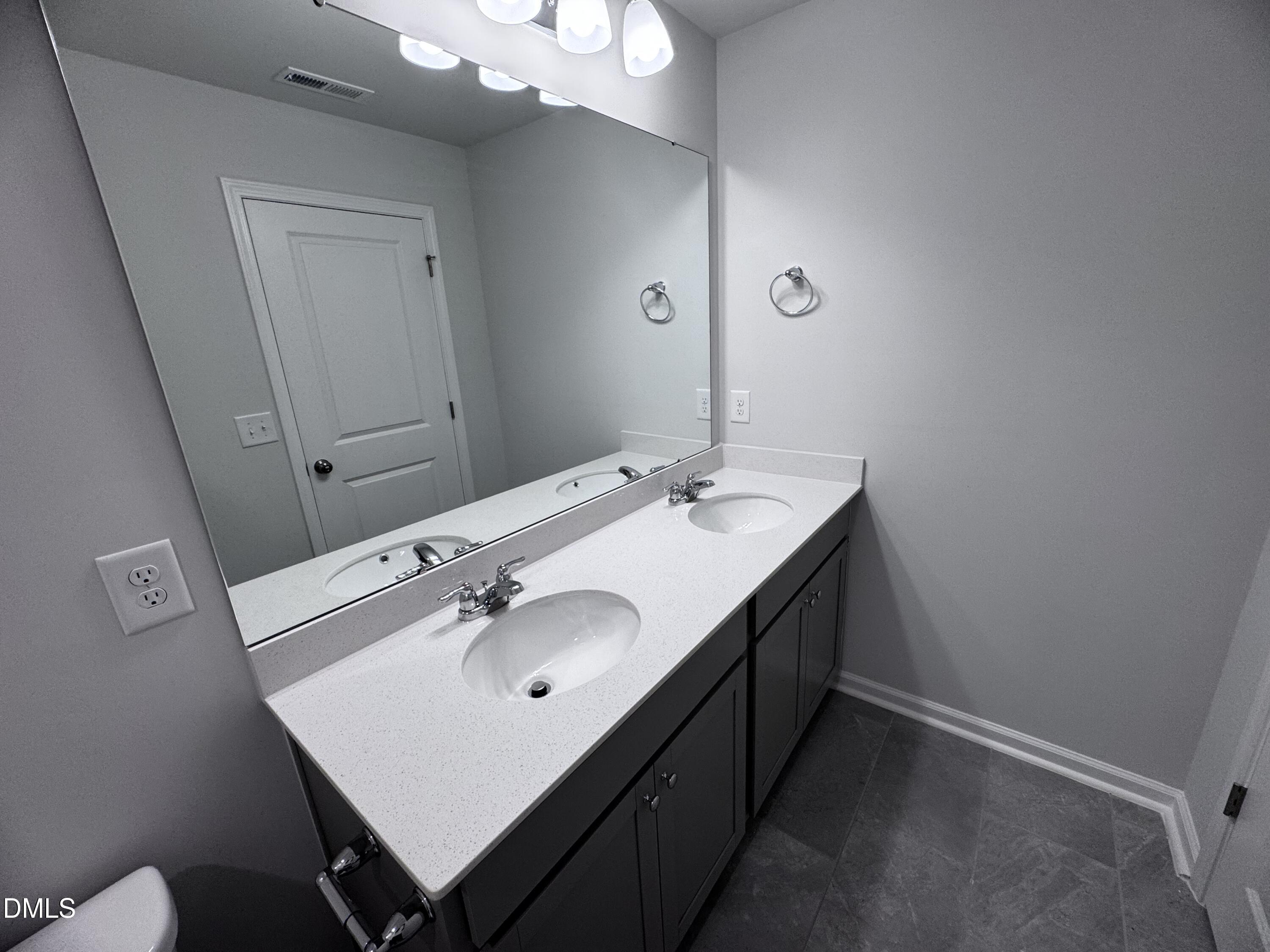 205 Broomside Avenue Property Photo 13