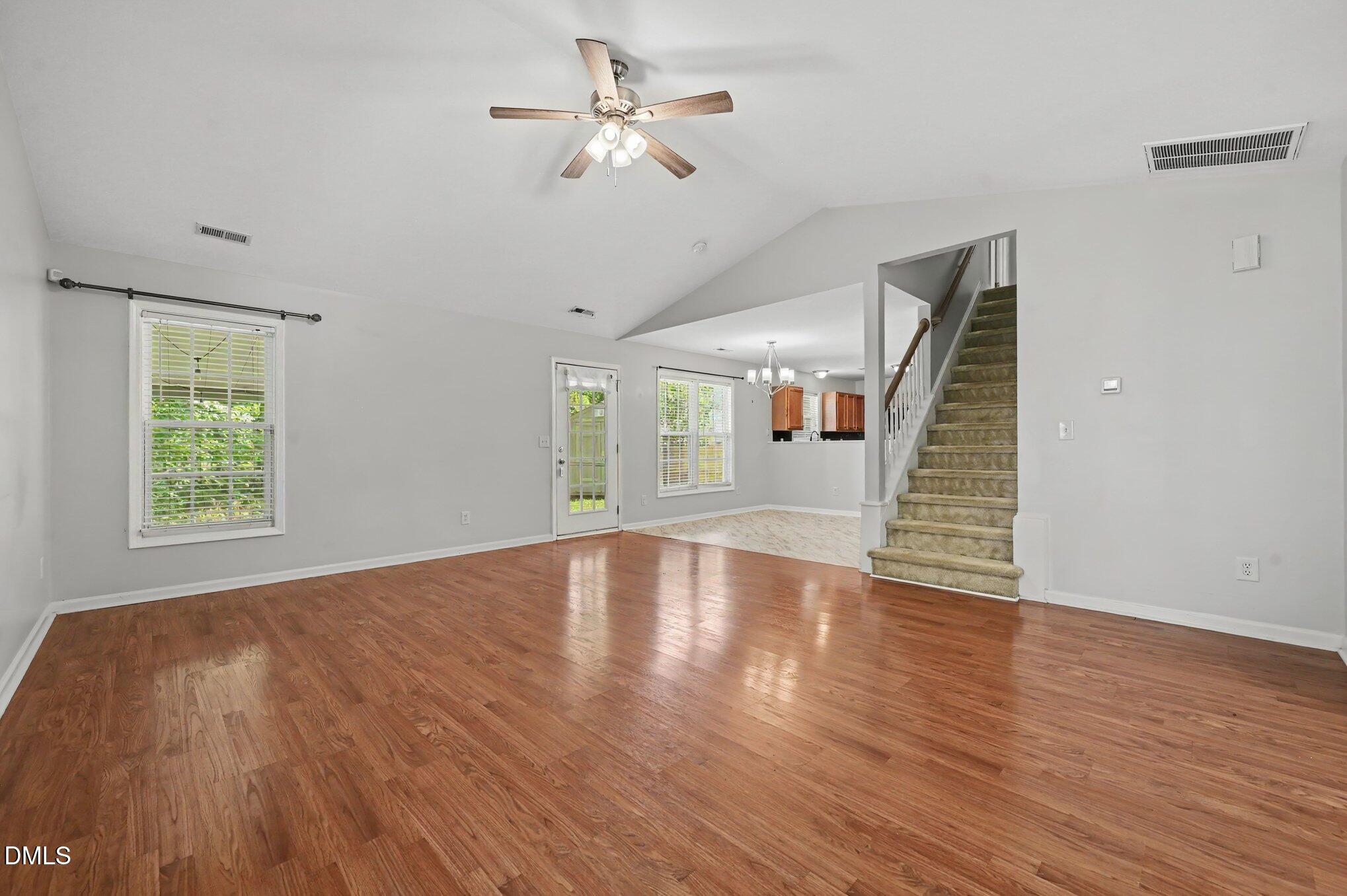 6 Coriander Court Property Photo 9