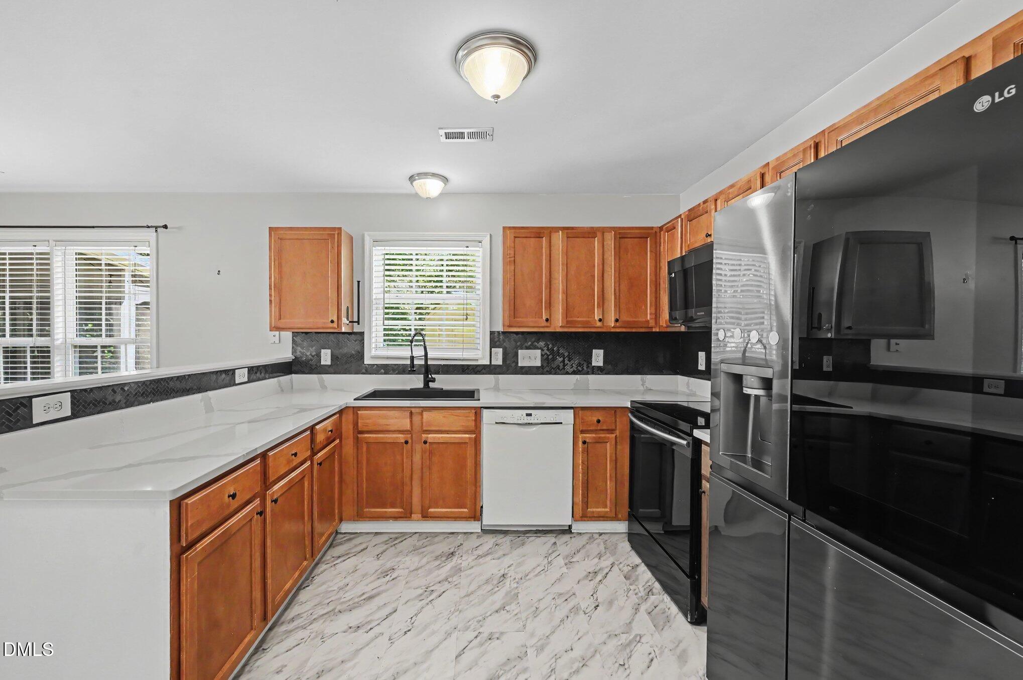 6 Coriander Court Property Photo 16