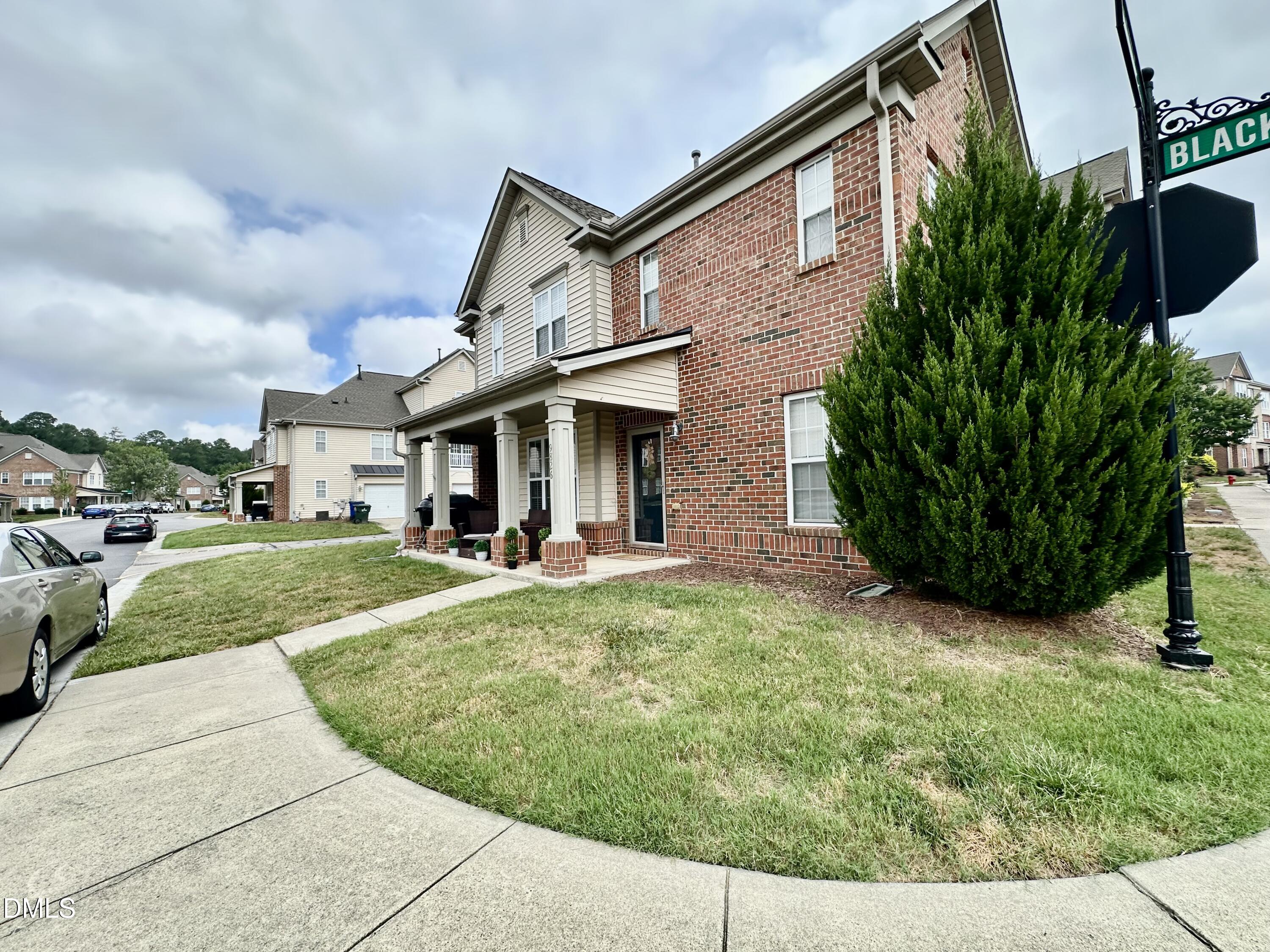 9826 Grettle Court Property Photo 1
