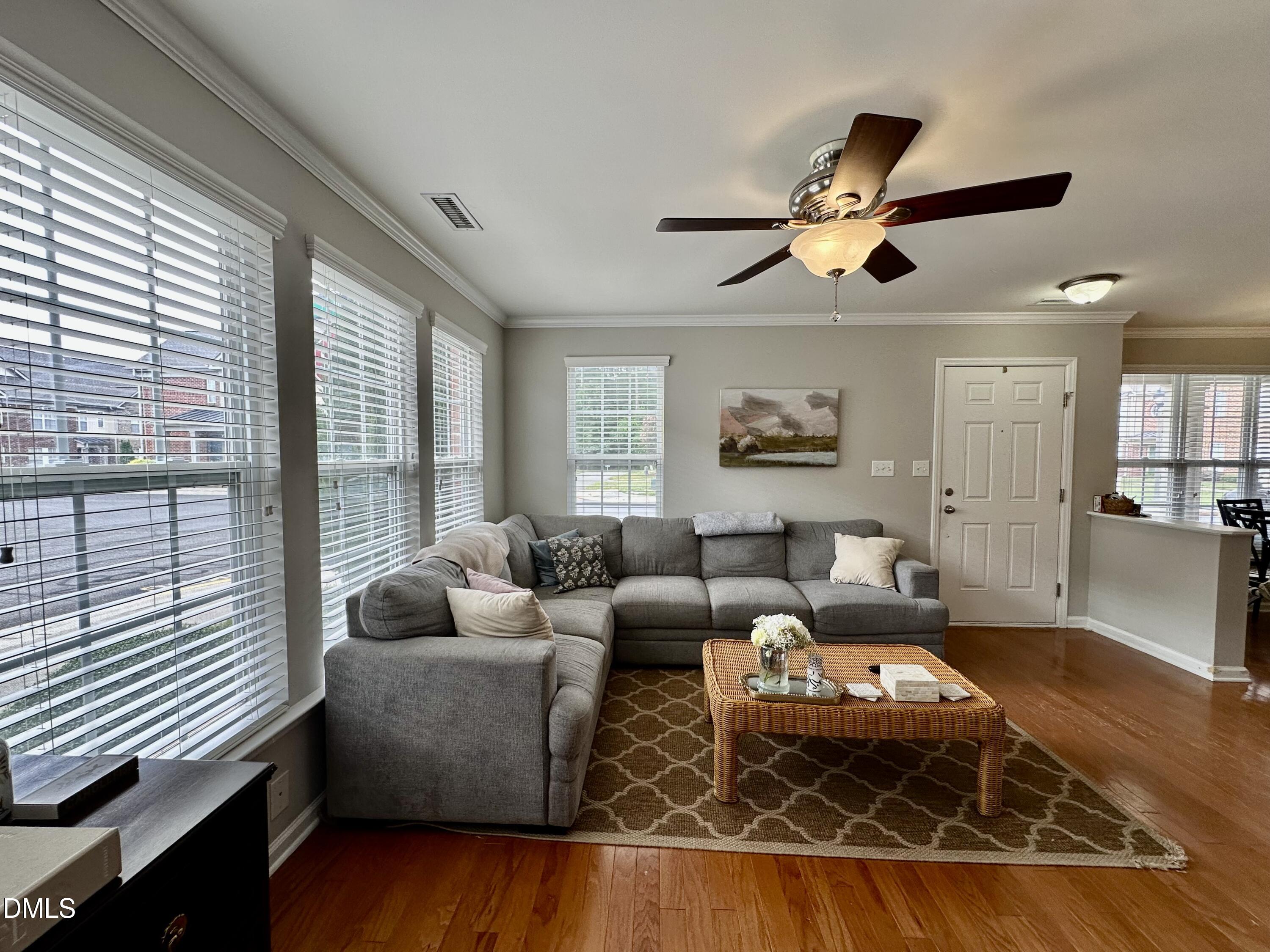 9826 Grettle Court Property Photo 7