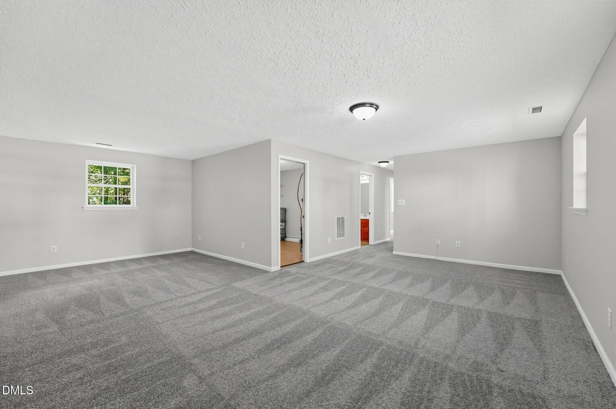 5 Flatford Court Property Photo 6