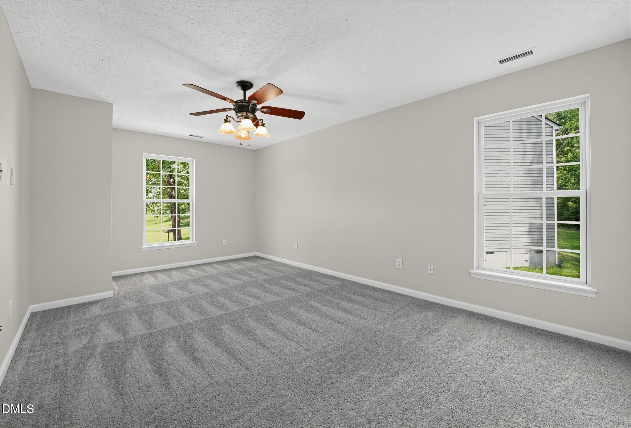 5 Flatford Court Property Photo 8