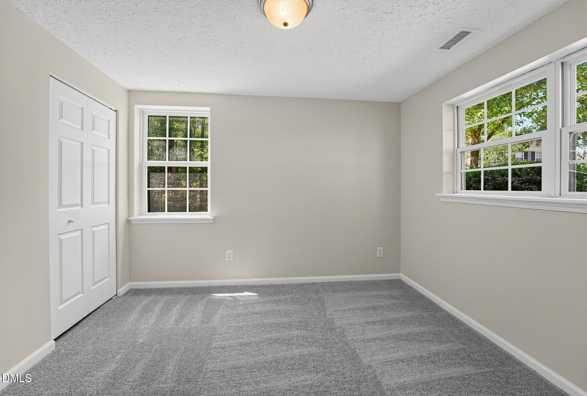 5 Flatford Court Property Photo 14