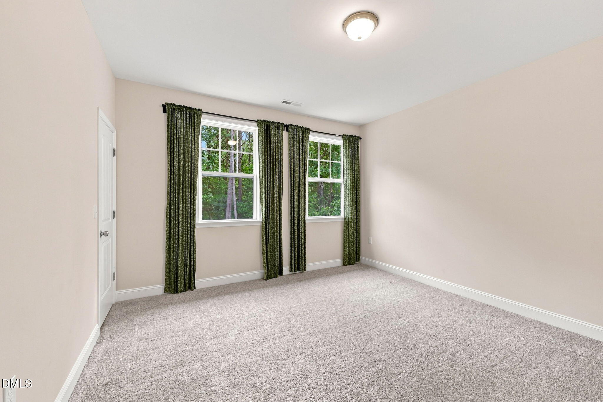 153 Syracuse Drive Property Photo 32