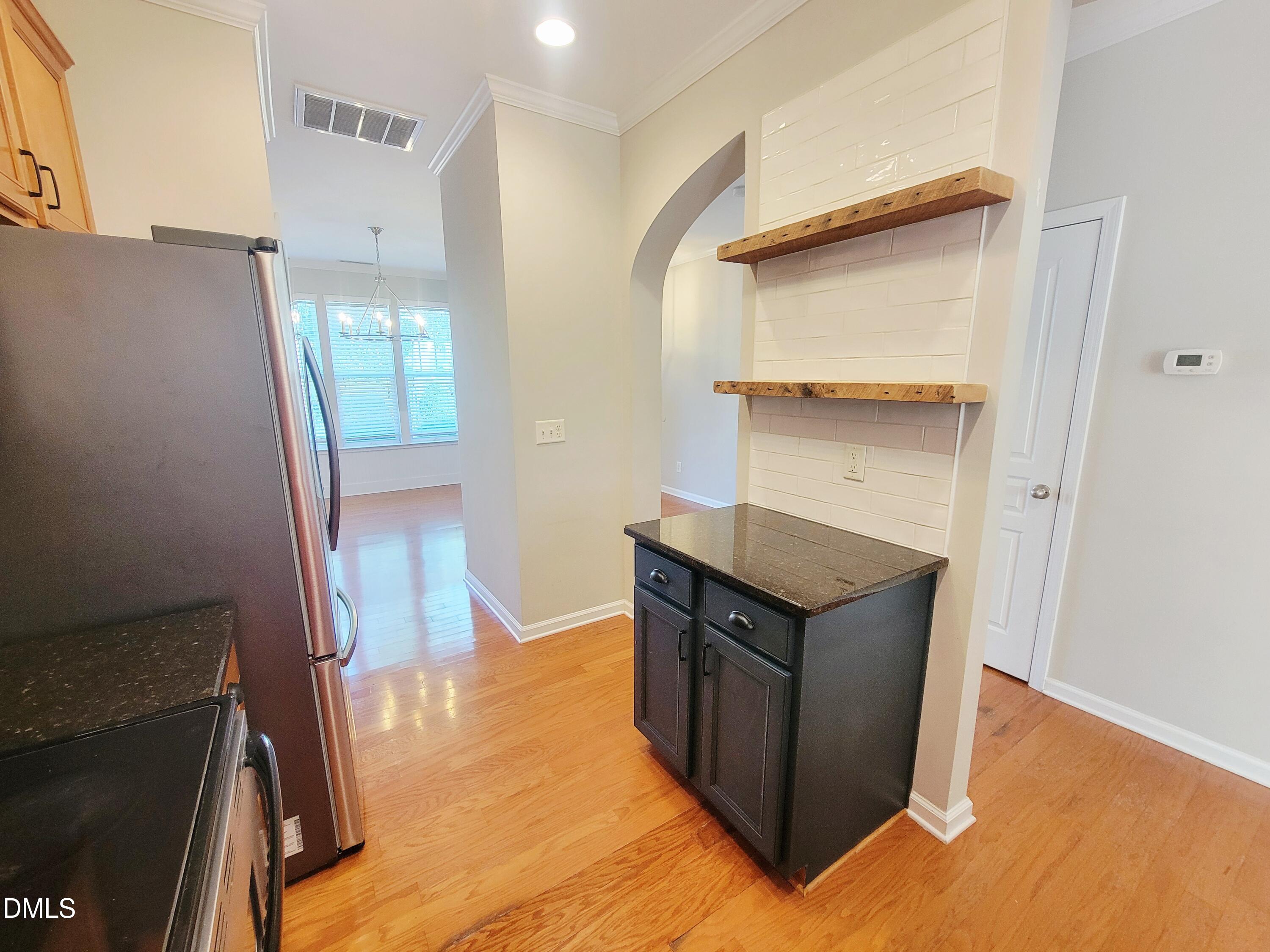 6058 Viking Drive Property Photo 12
