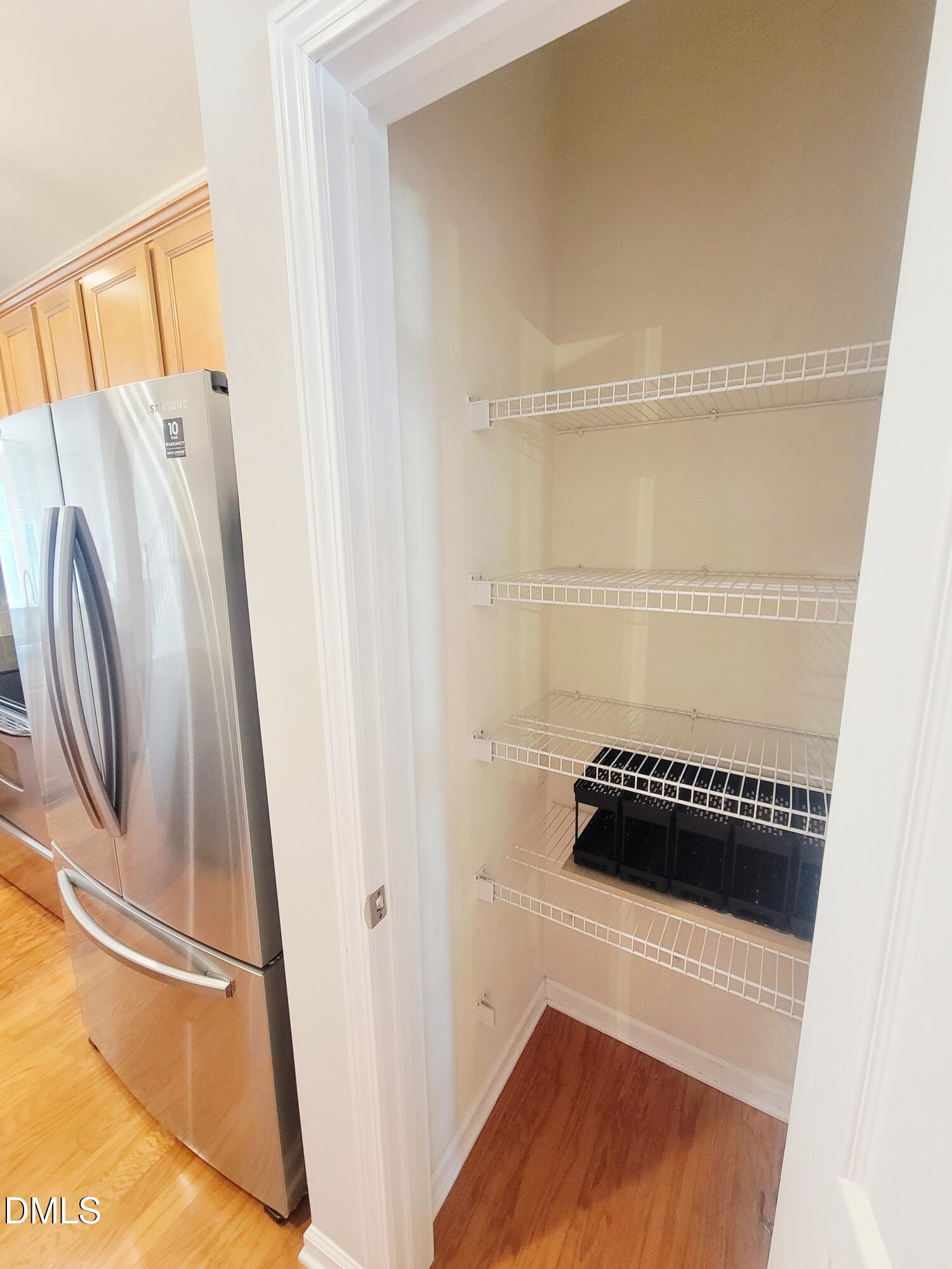 6058 Viking Drive Property Photo 14