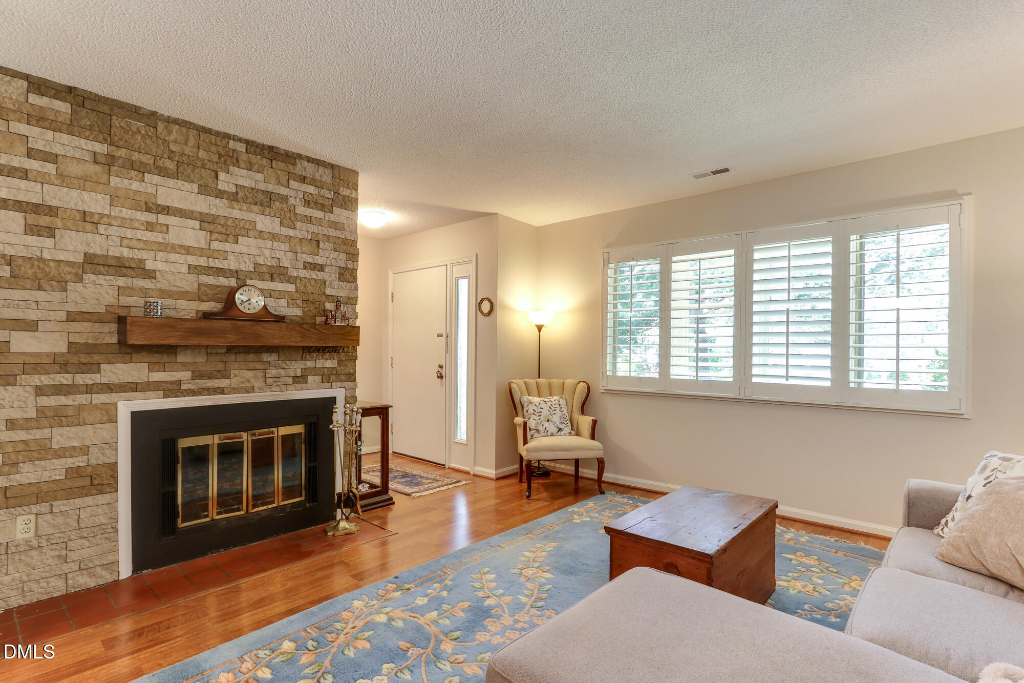 705 Tan Tara Square Property Photo 4