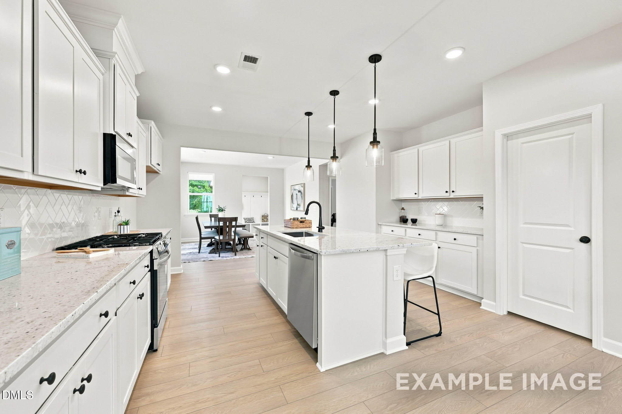 816 Carpet Grass Avenue Property Photo 10