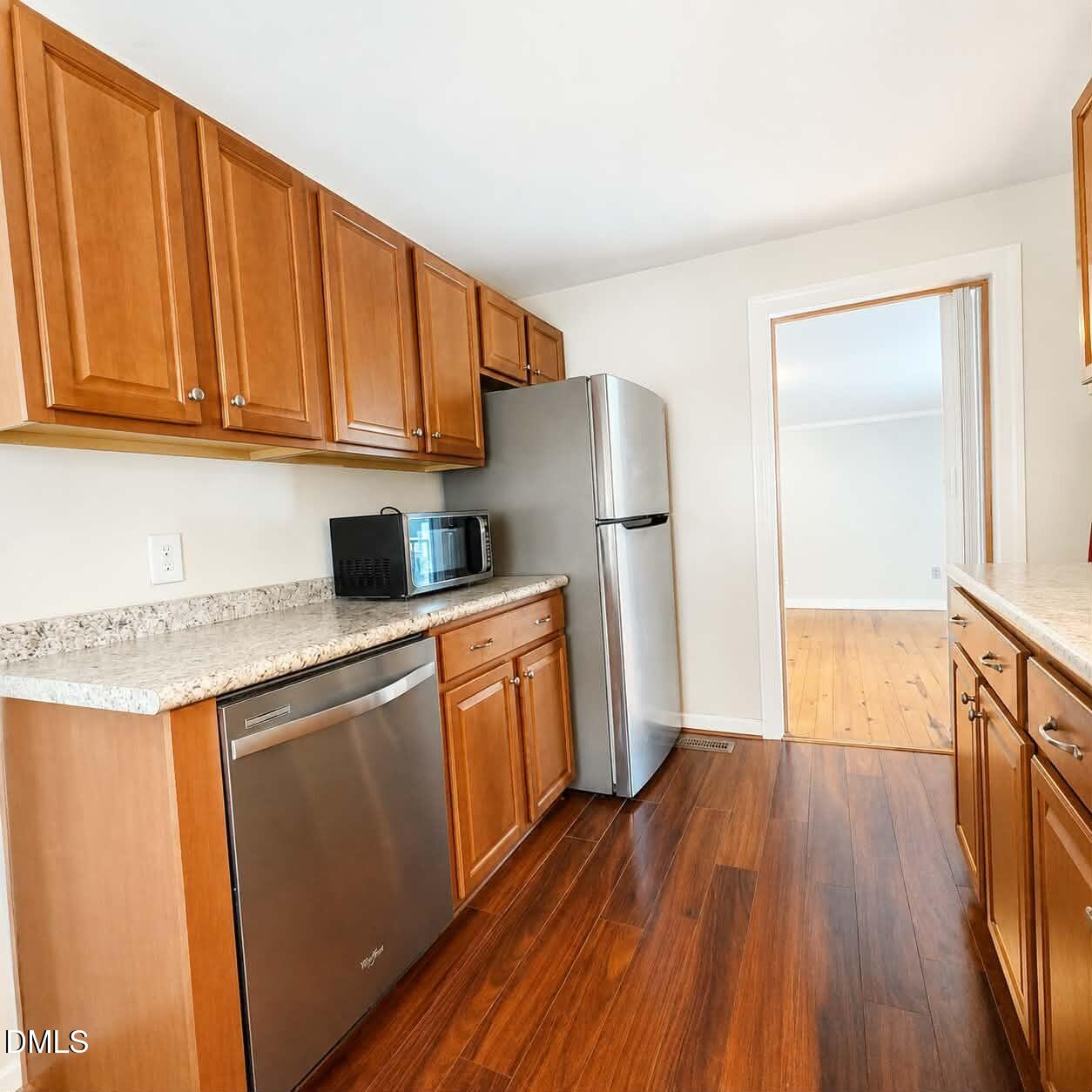 534 Madison Street Property Photo 7