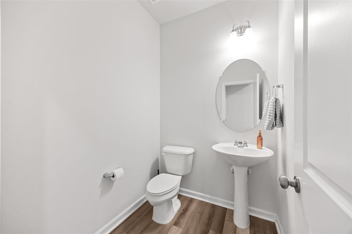 2512 Laurel Valley Way Property Photo 12