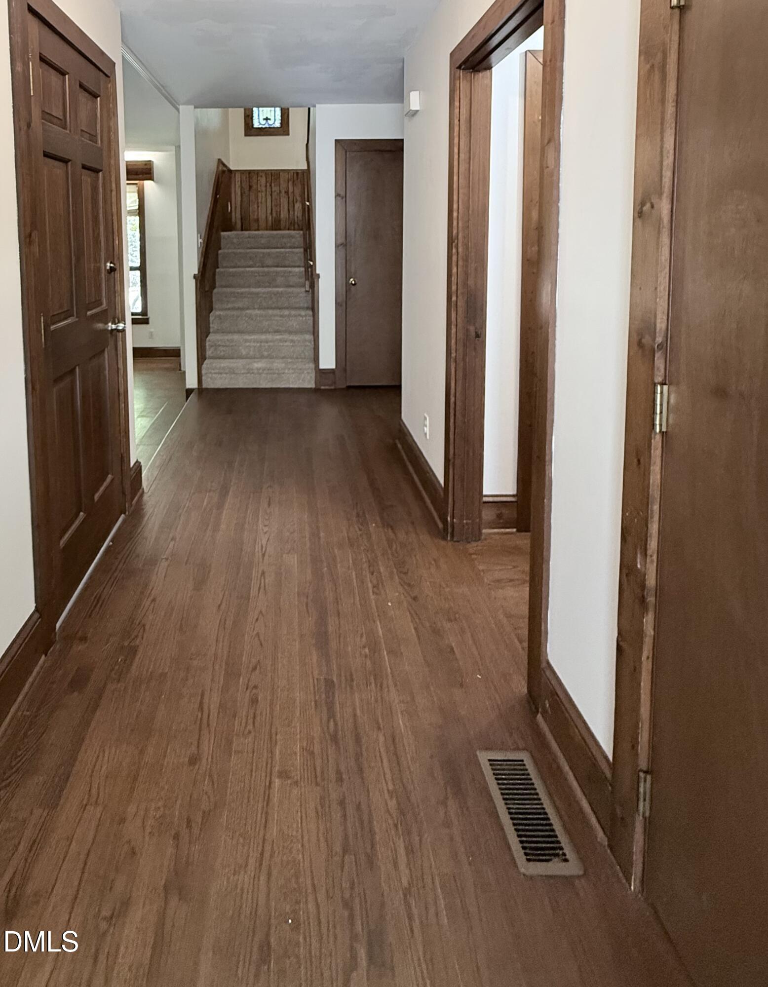 15 Harvey Place Property Photo 4