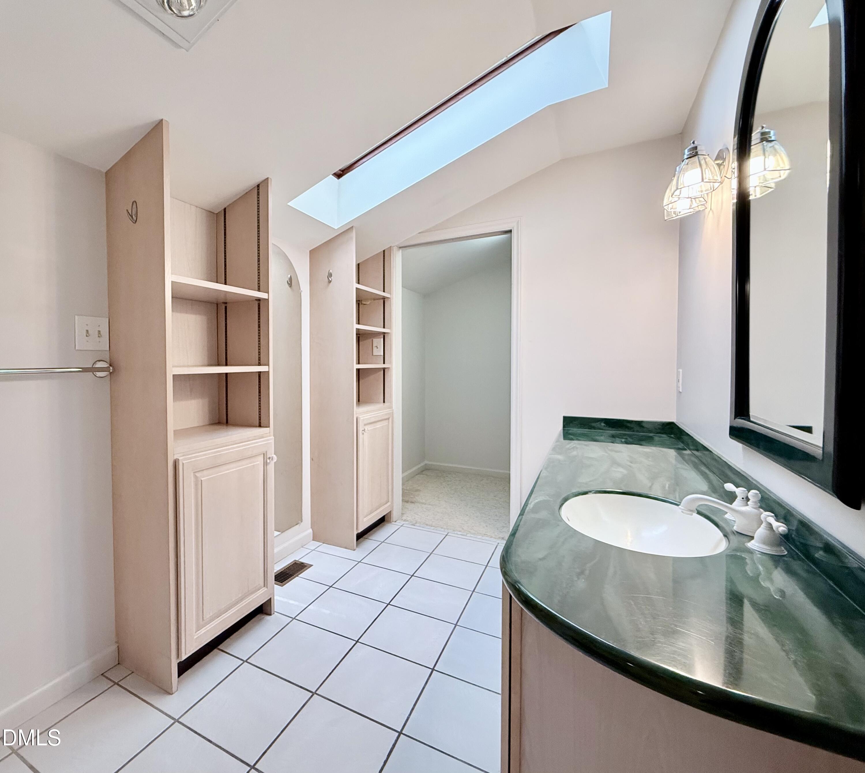 15 Harvey Place Property Photo 17