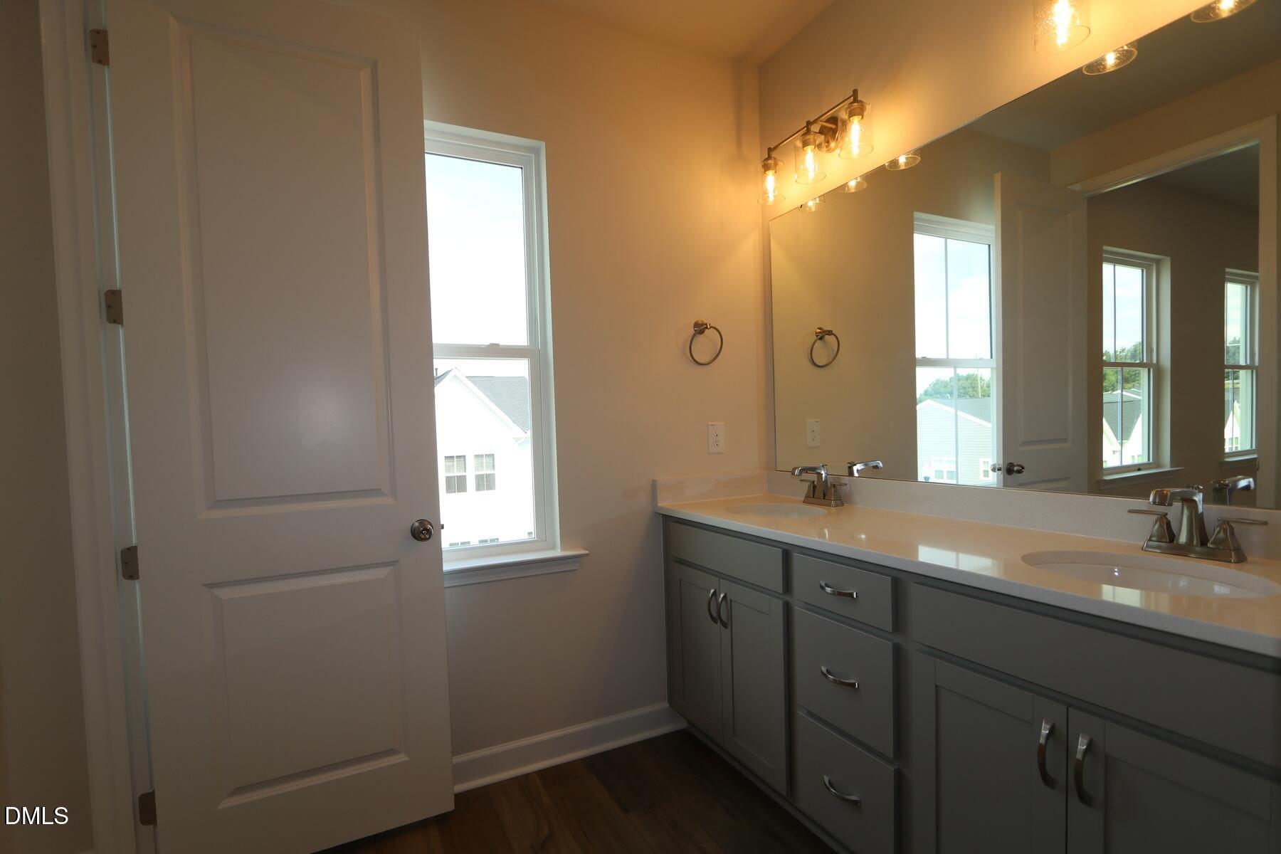 703 Callan View Avenue Property Photo 12