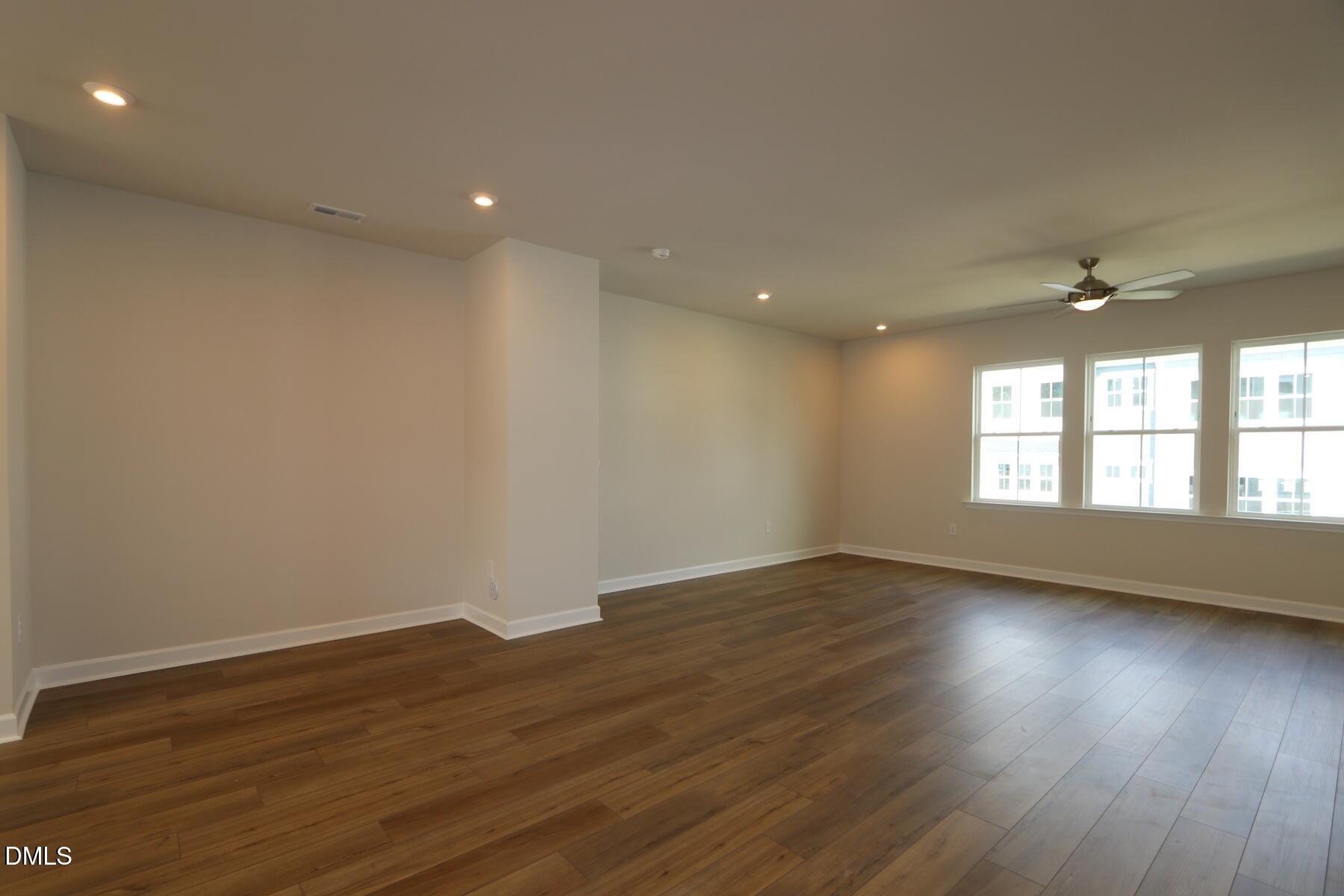 703 Callan View Avenue Property Photo 16