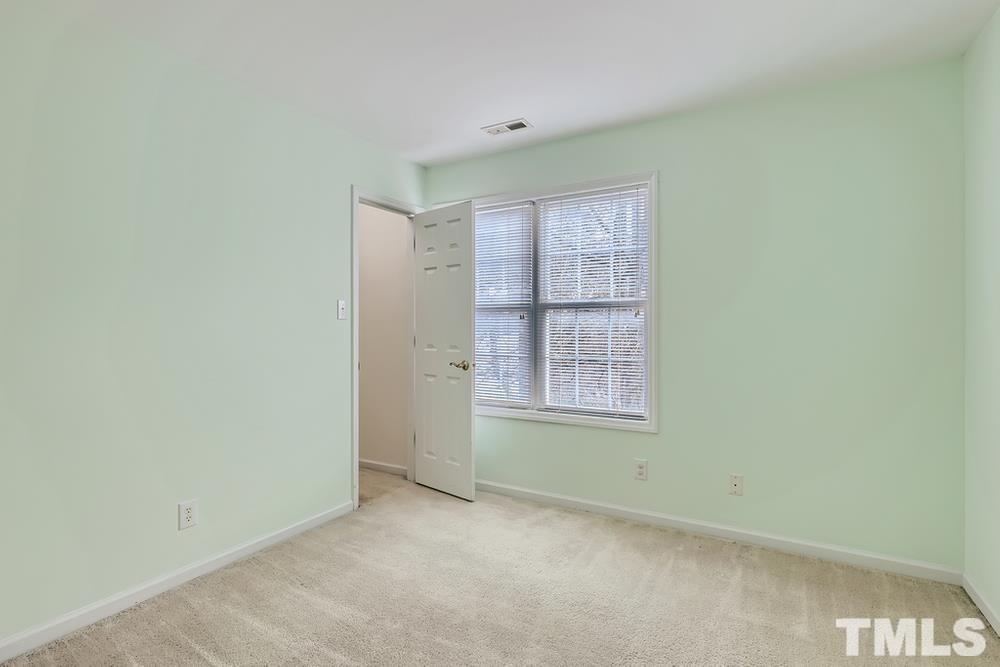 205 Bridgepath Drive Property Photo 13
