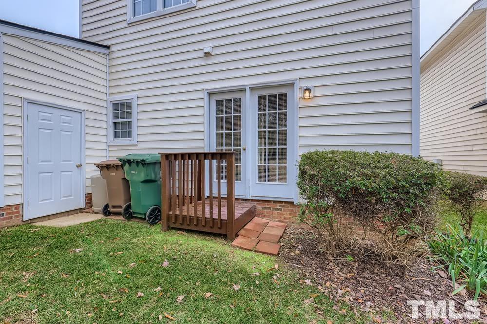 205 Bridgepath Drive Property Photo 17
