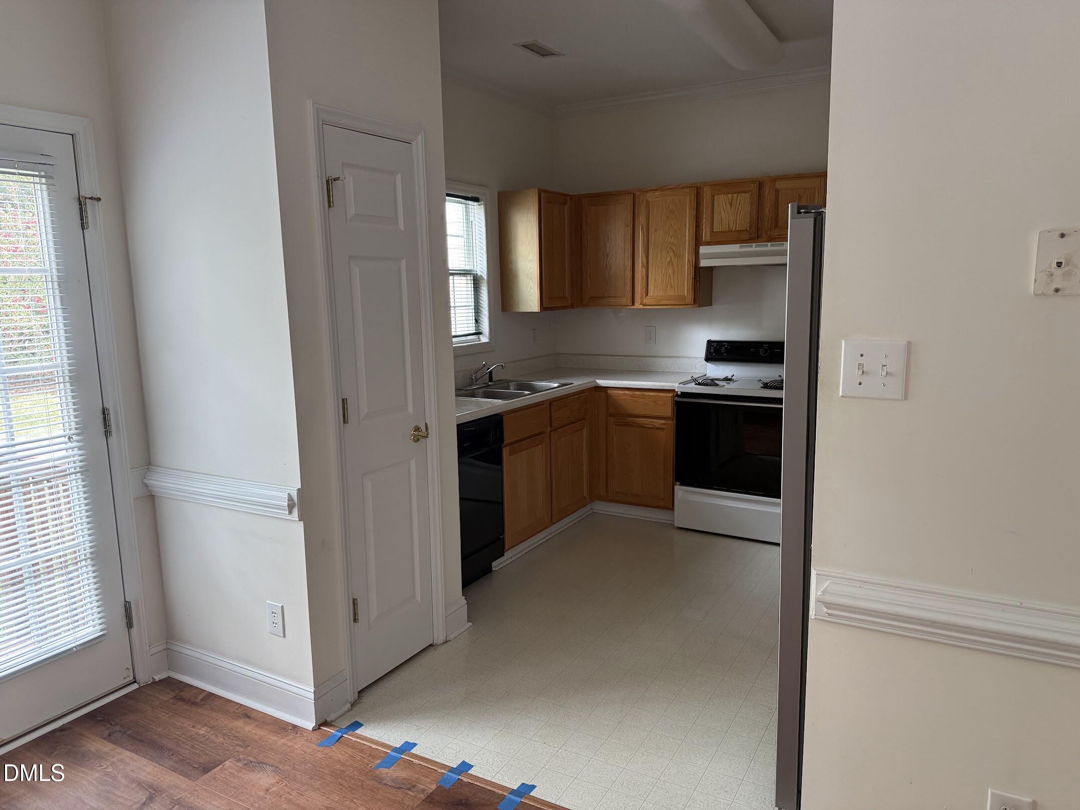 205 Bridgepath Drive Property Photo 19