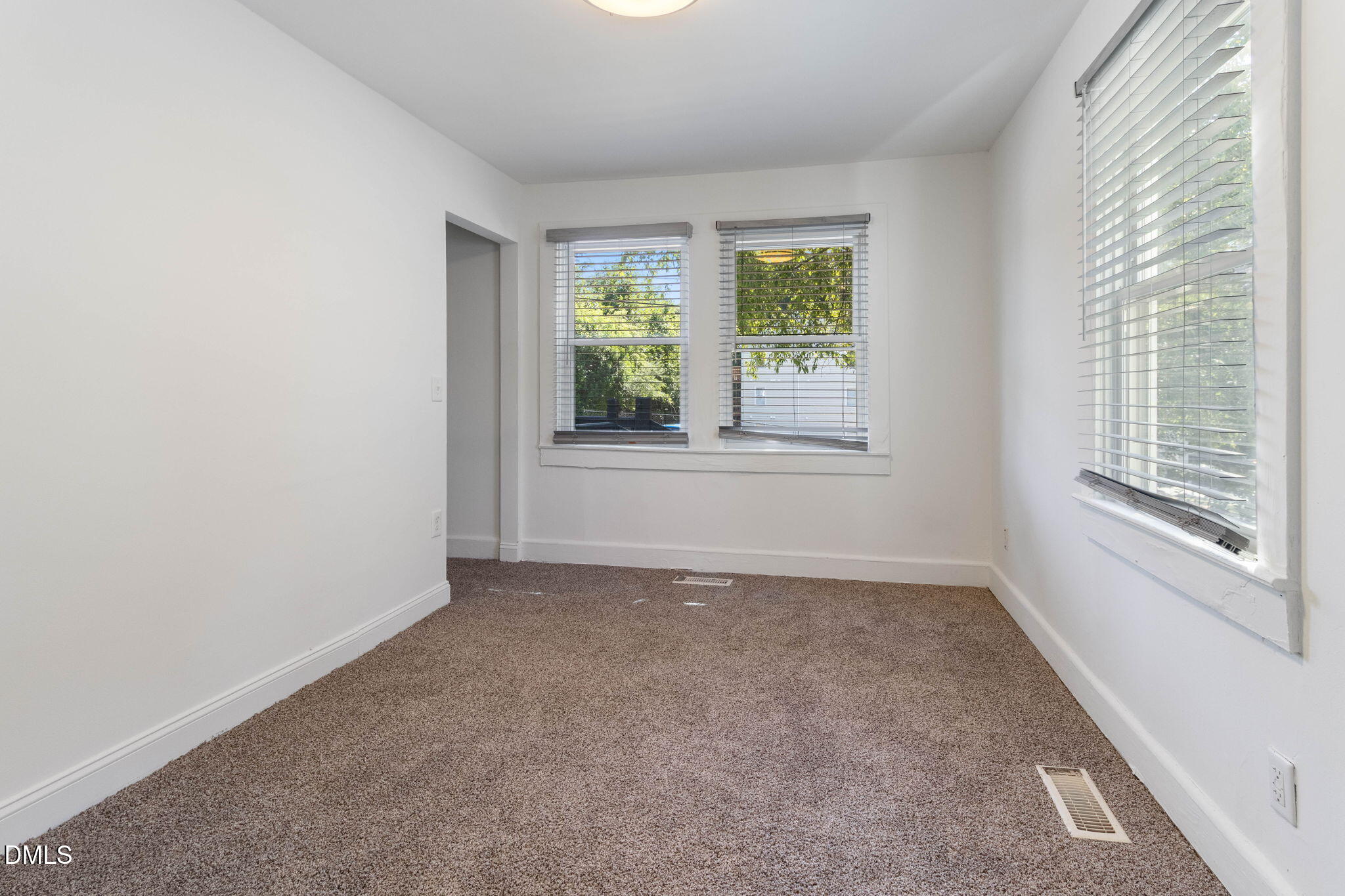 1006 Carlton Avenue Property Photo 9