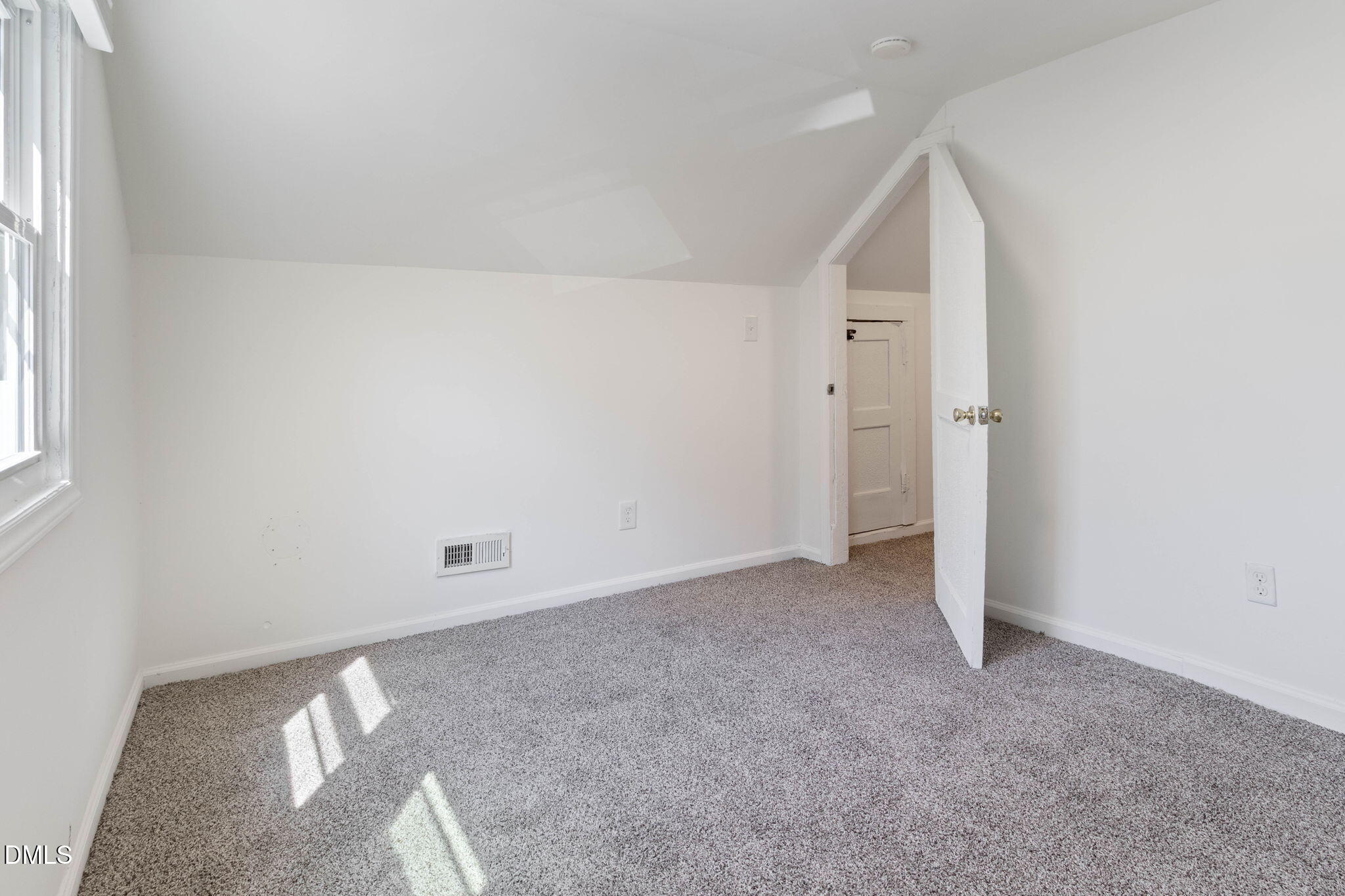 1006 Carlton Avenue Property Photo 23