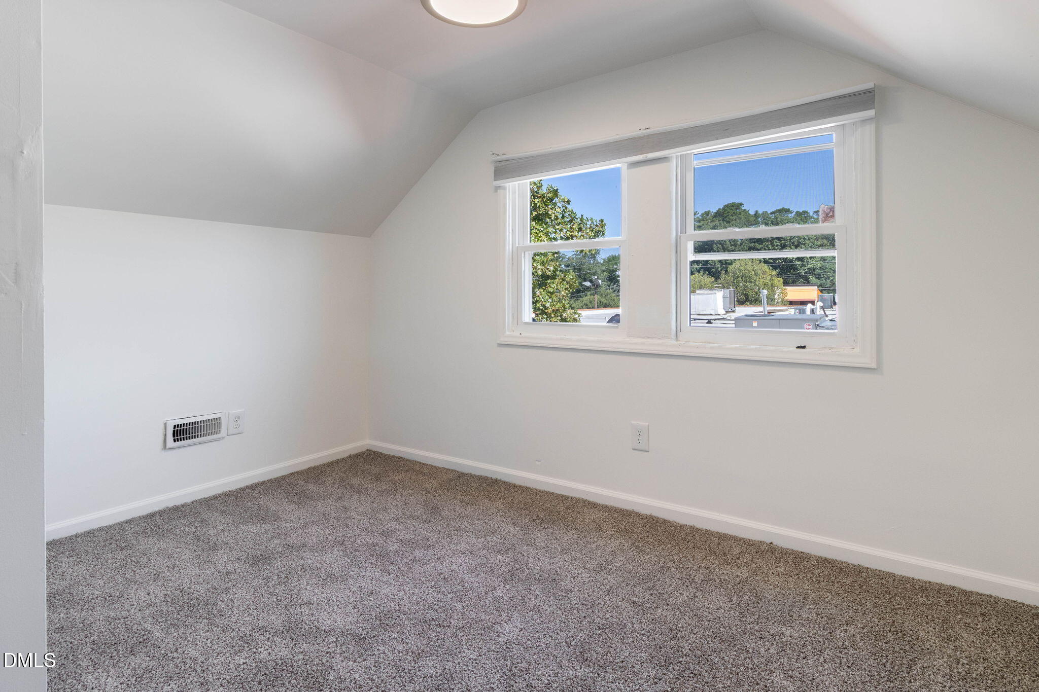 1006 Carlton Avenue Property Photo 26