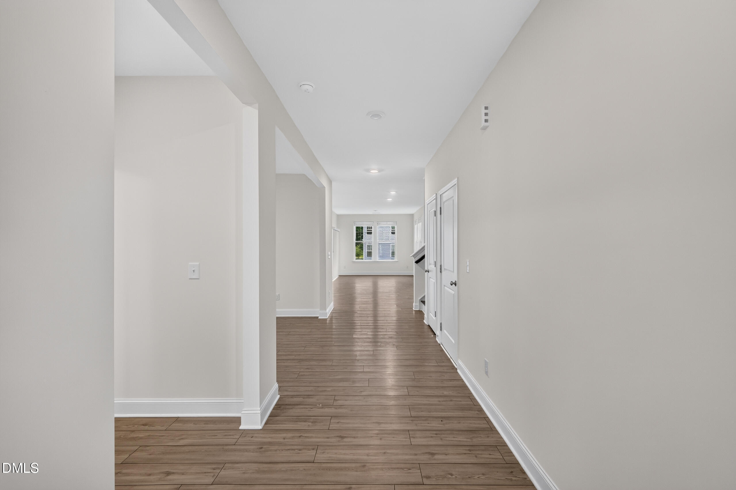 917 Channel Drop Loop Property Photo 5
