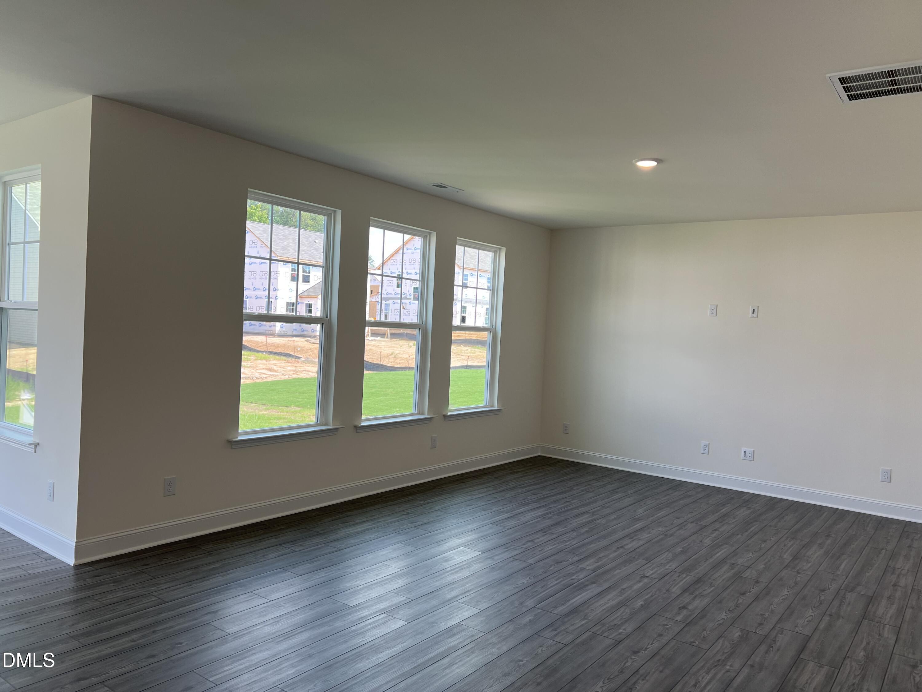 917 Channel Drop Loop Property Photo 6
