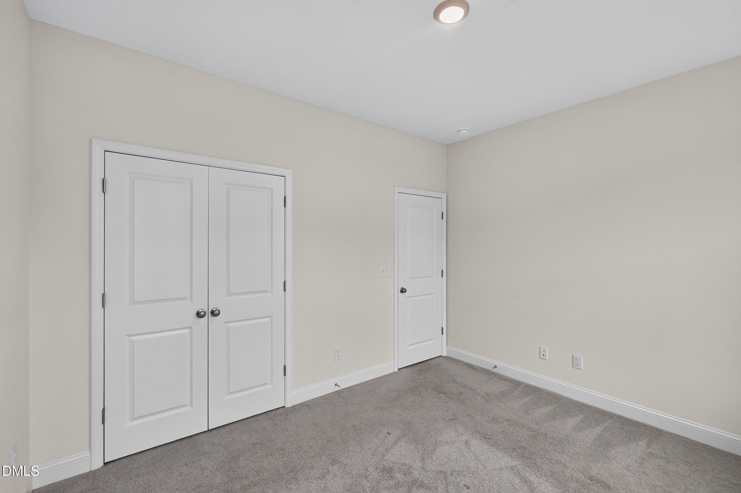 917 Channel Drop Loop Property Photo 9