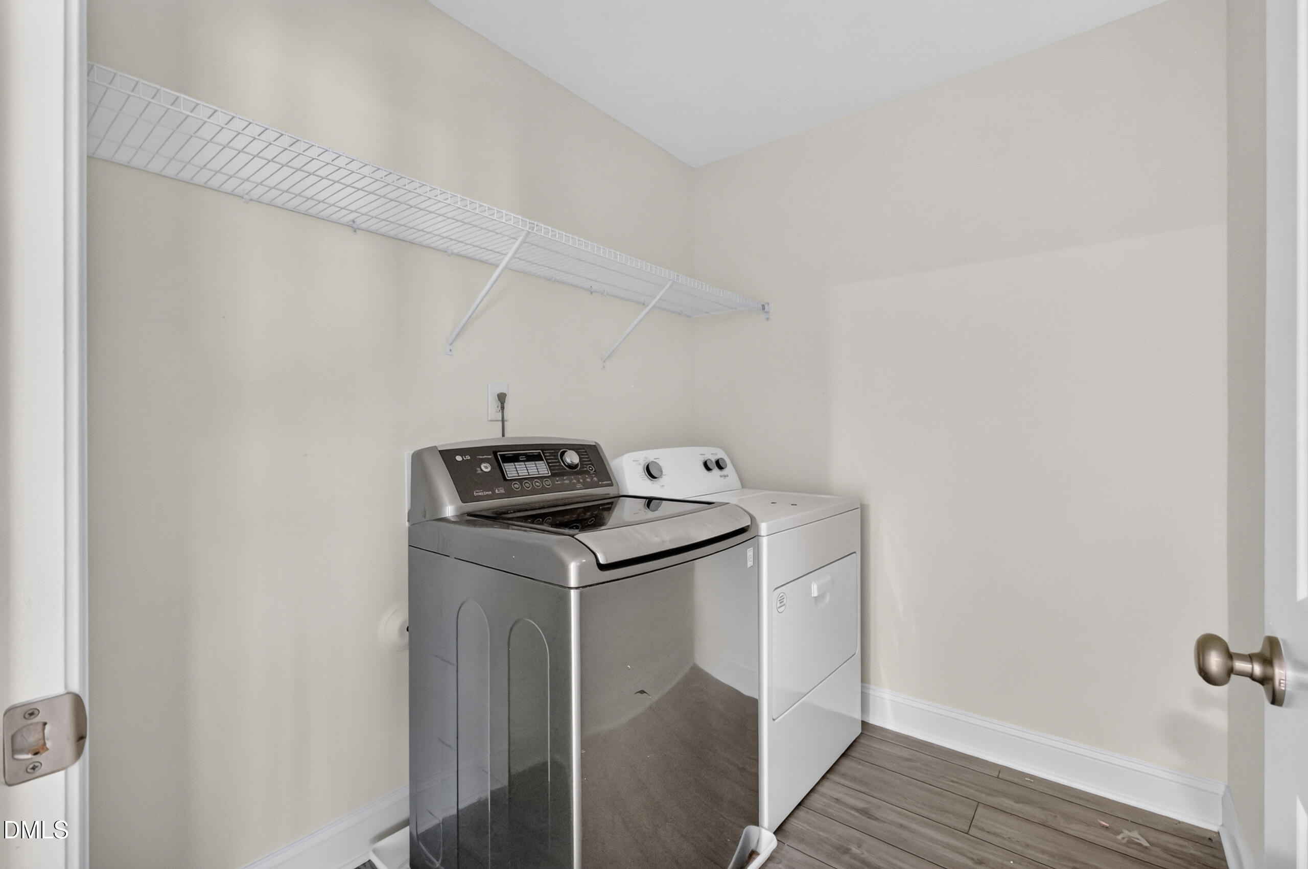917 Channel Drop Loop Property Photo 35