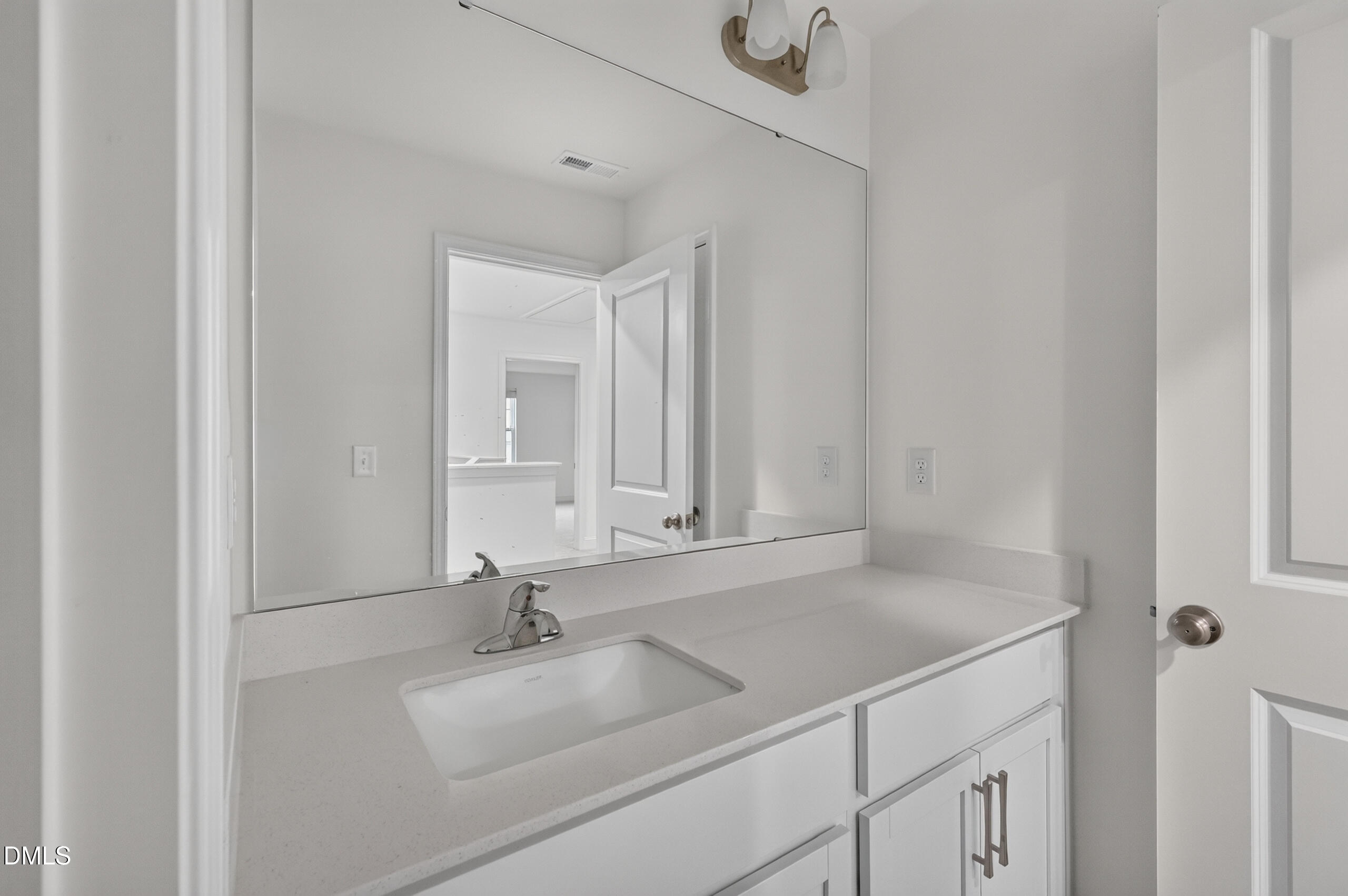 917 Channel Drop Loop Property Photo 38