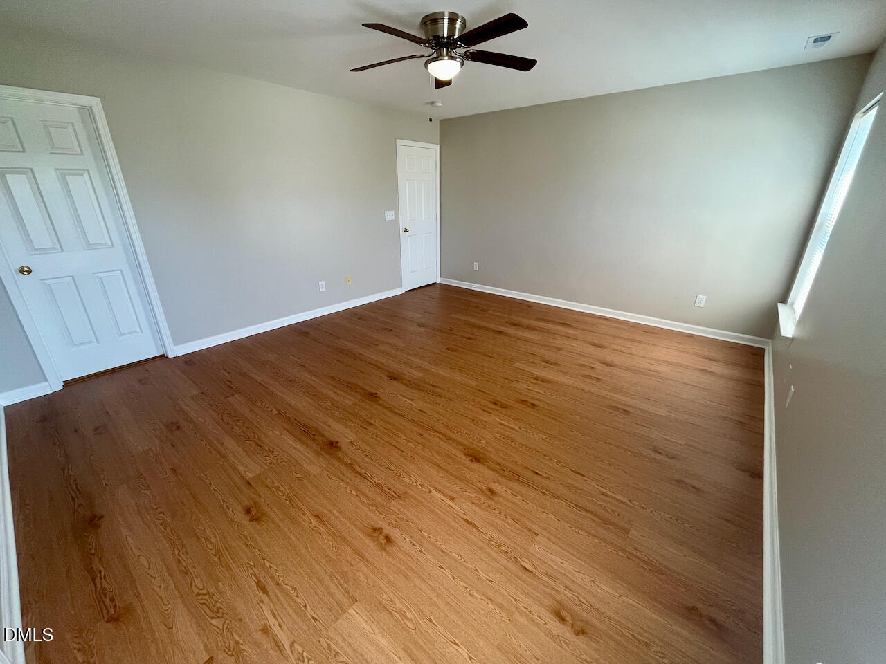 2932 Glade Aster Court Property Photo 14