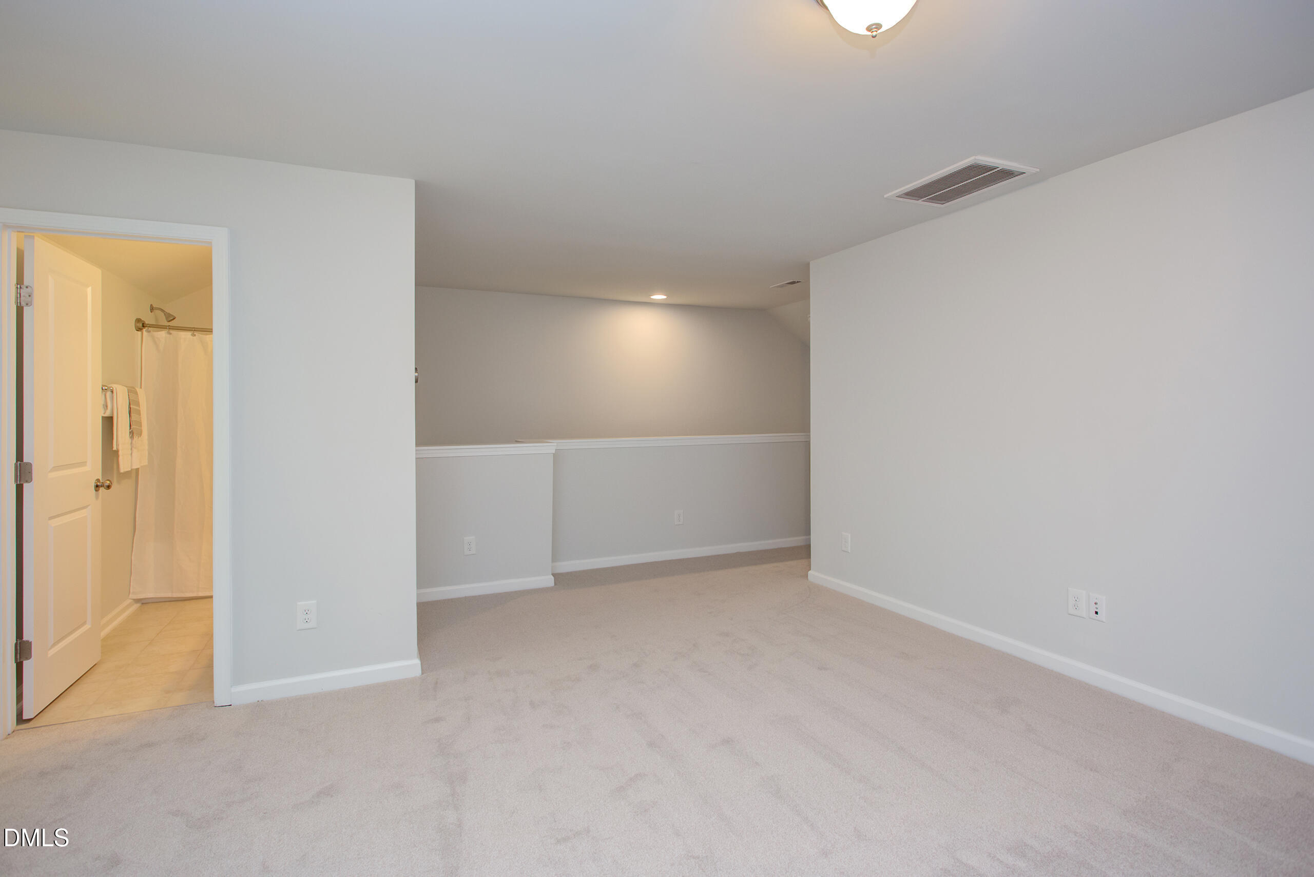 1136 Southpoint Trail Property Photo 15
