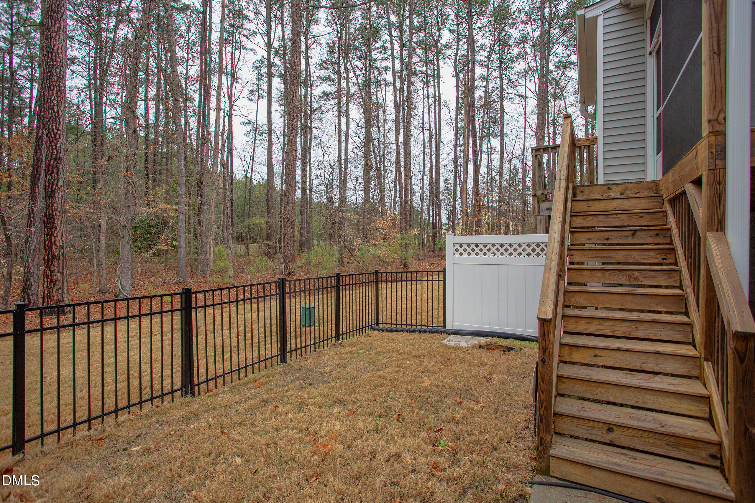 1136 Southpoint Trail Property Photo 22