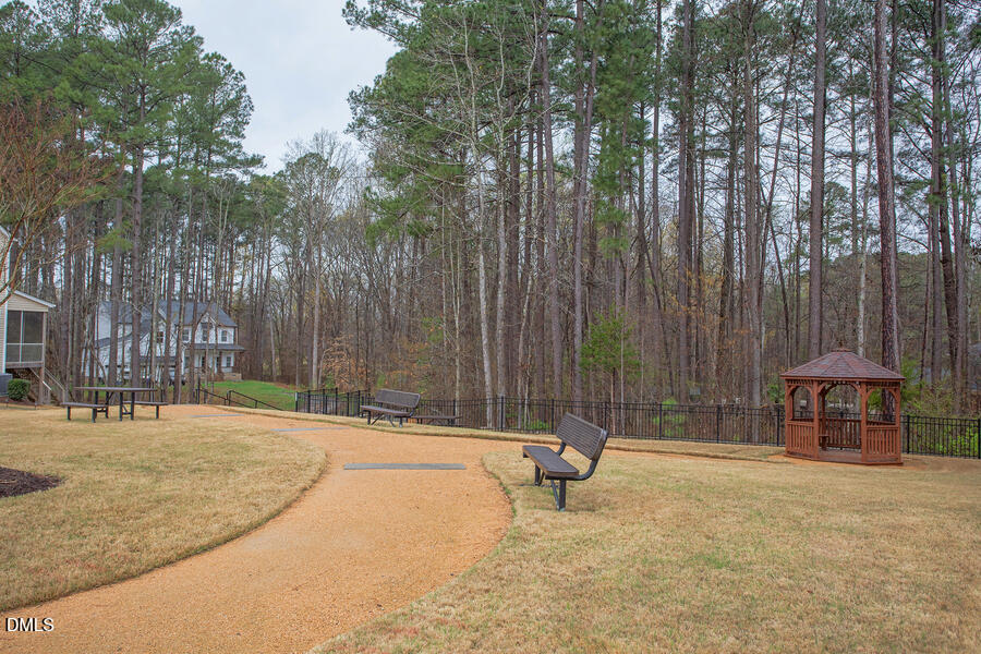 1136 Southpoint Trail Property Photo 34