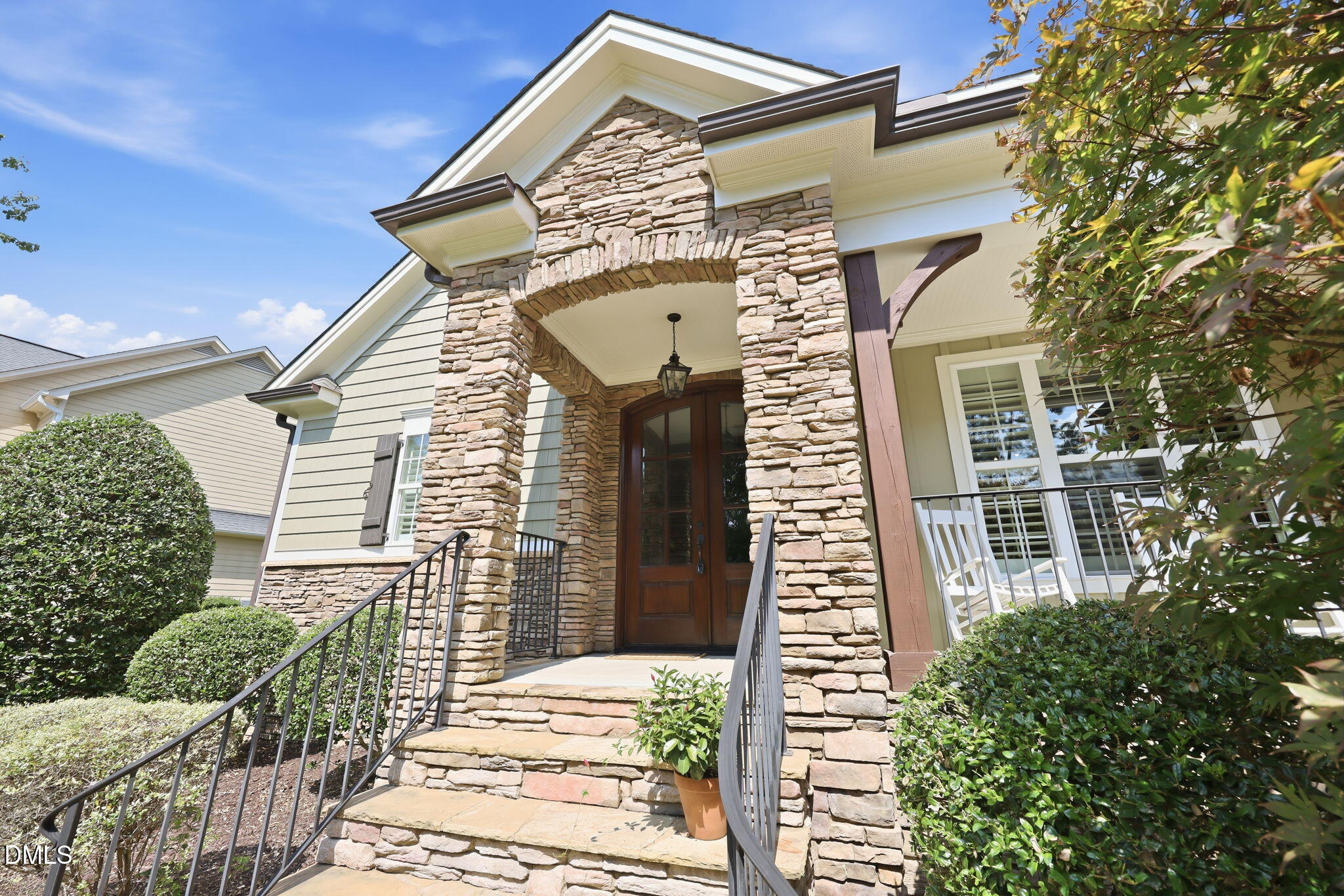 2641 Silver Bend Drive Property Photo 5