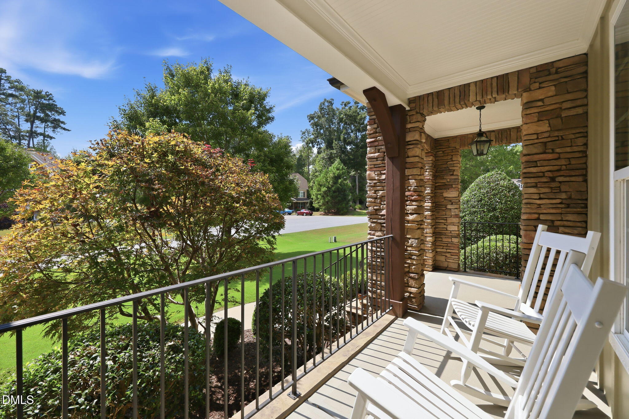 2641 Silver Bend Drive Property Photo 6