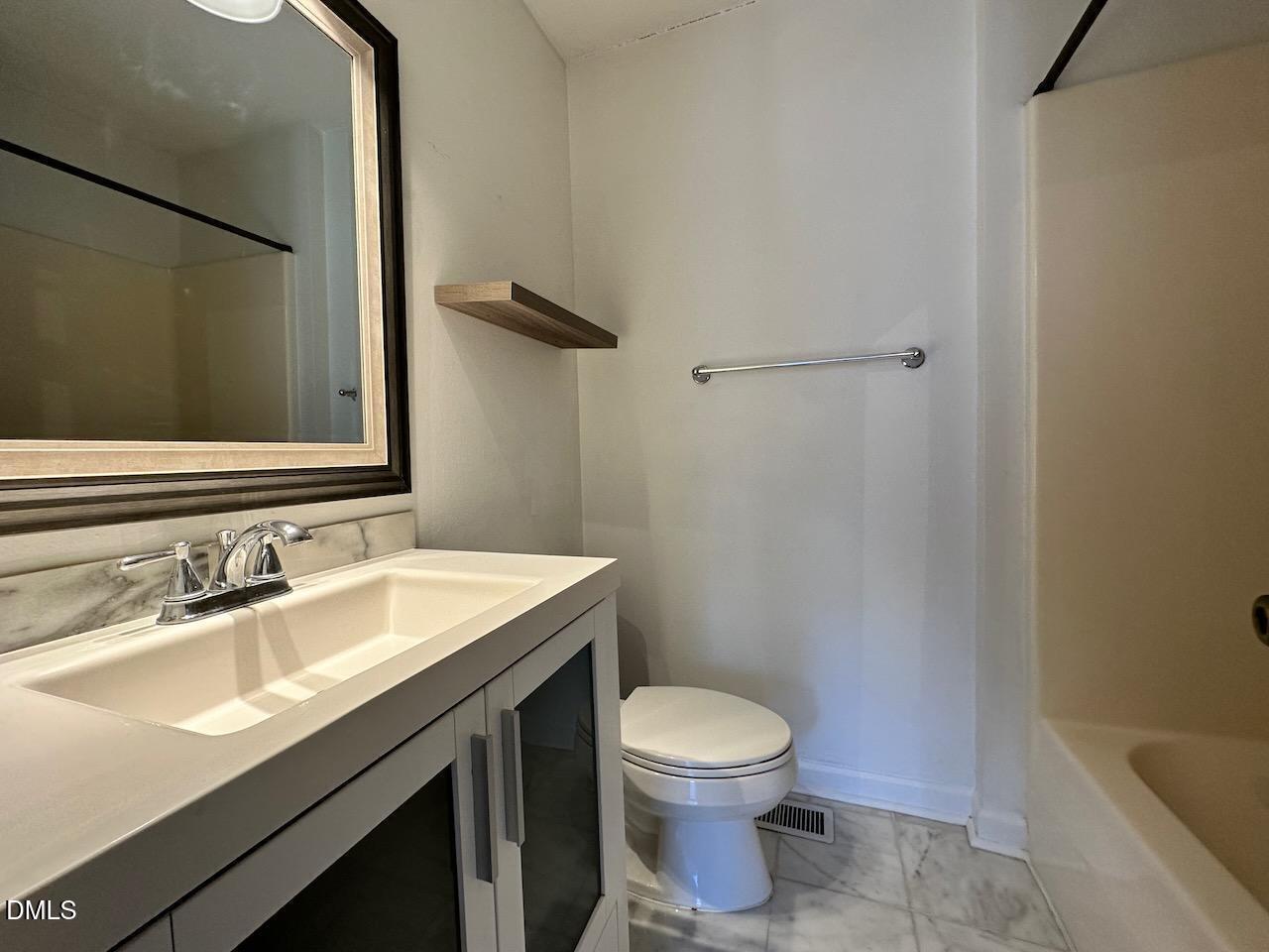 3411 Balfour E Property Photo 16