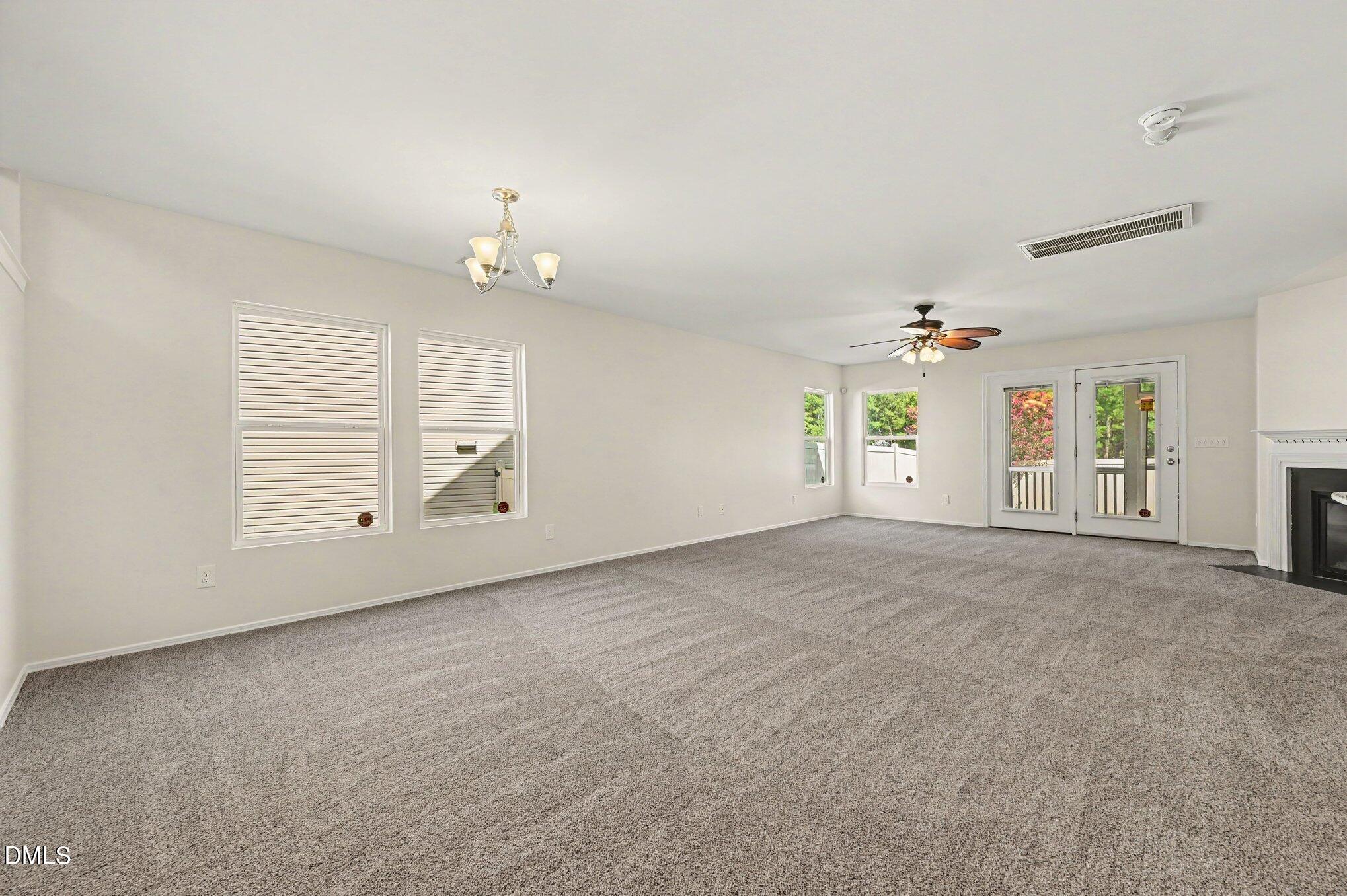 136 Daneborg Road Property Photo 5
