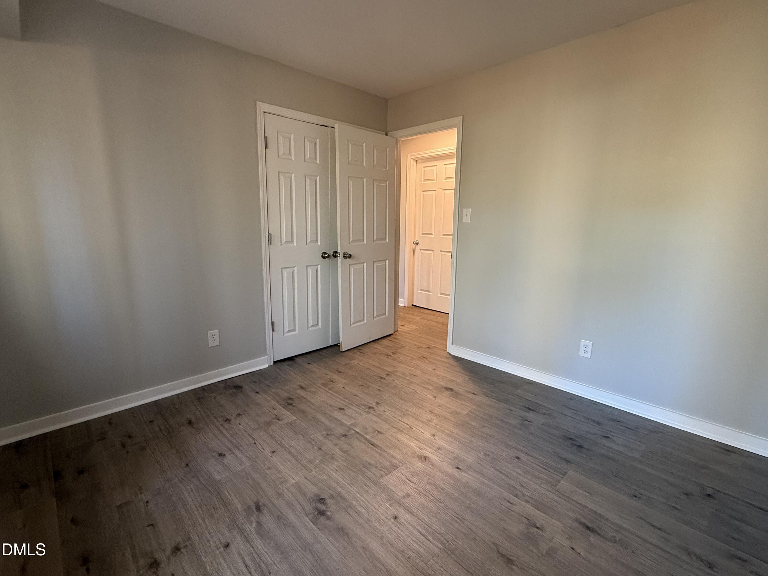 1295 Schaub Drive C Property Photo 10