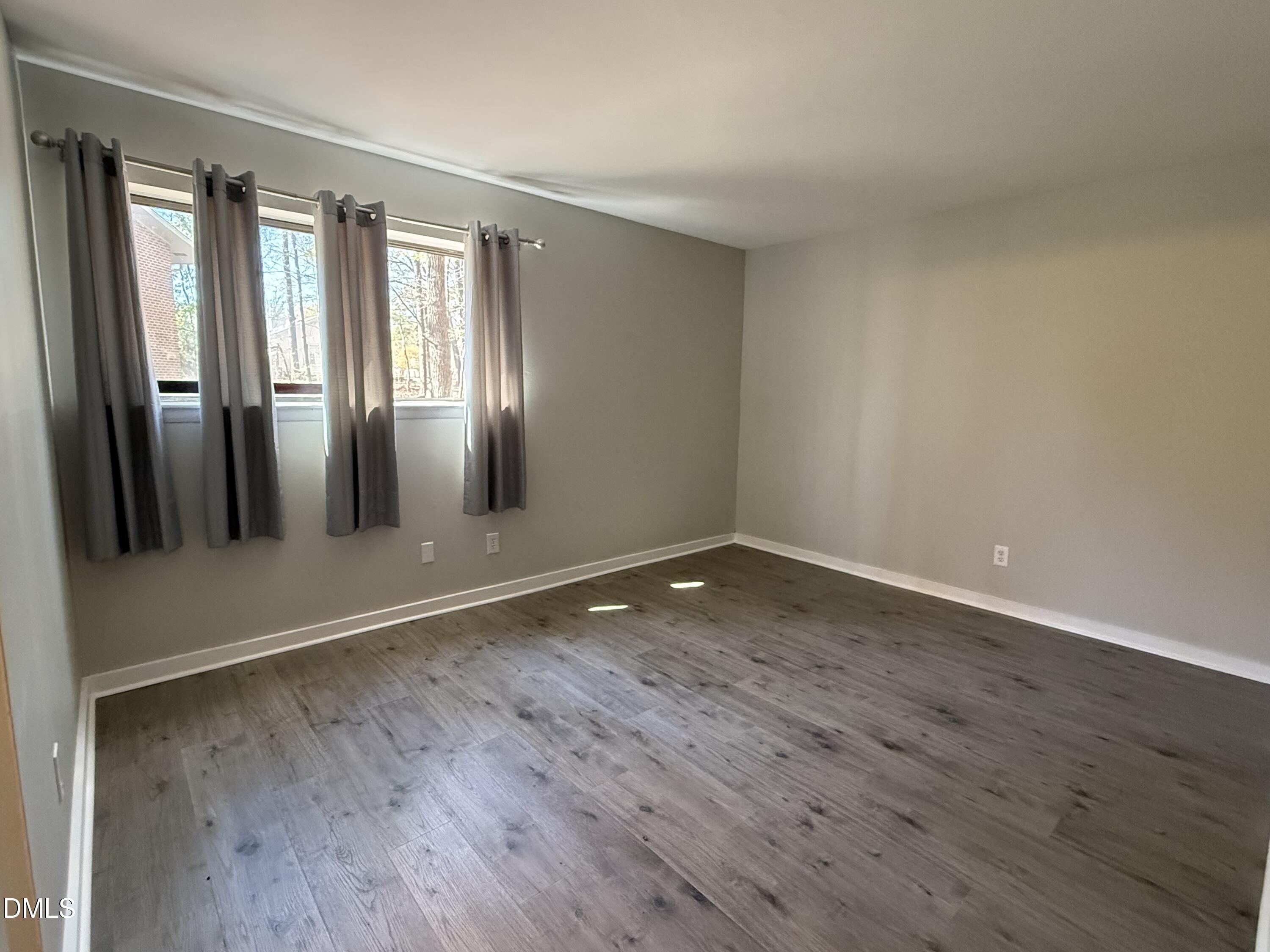1295 Schaub Drive C Property Photo 11