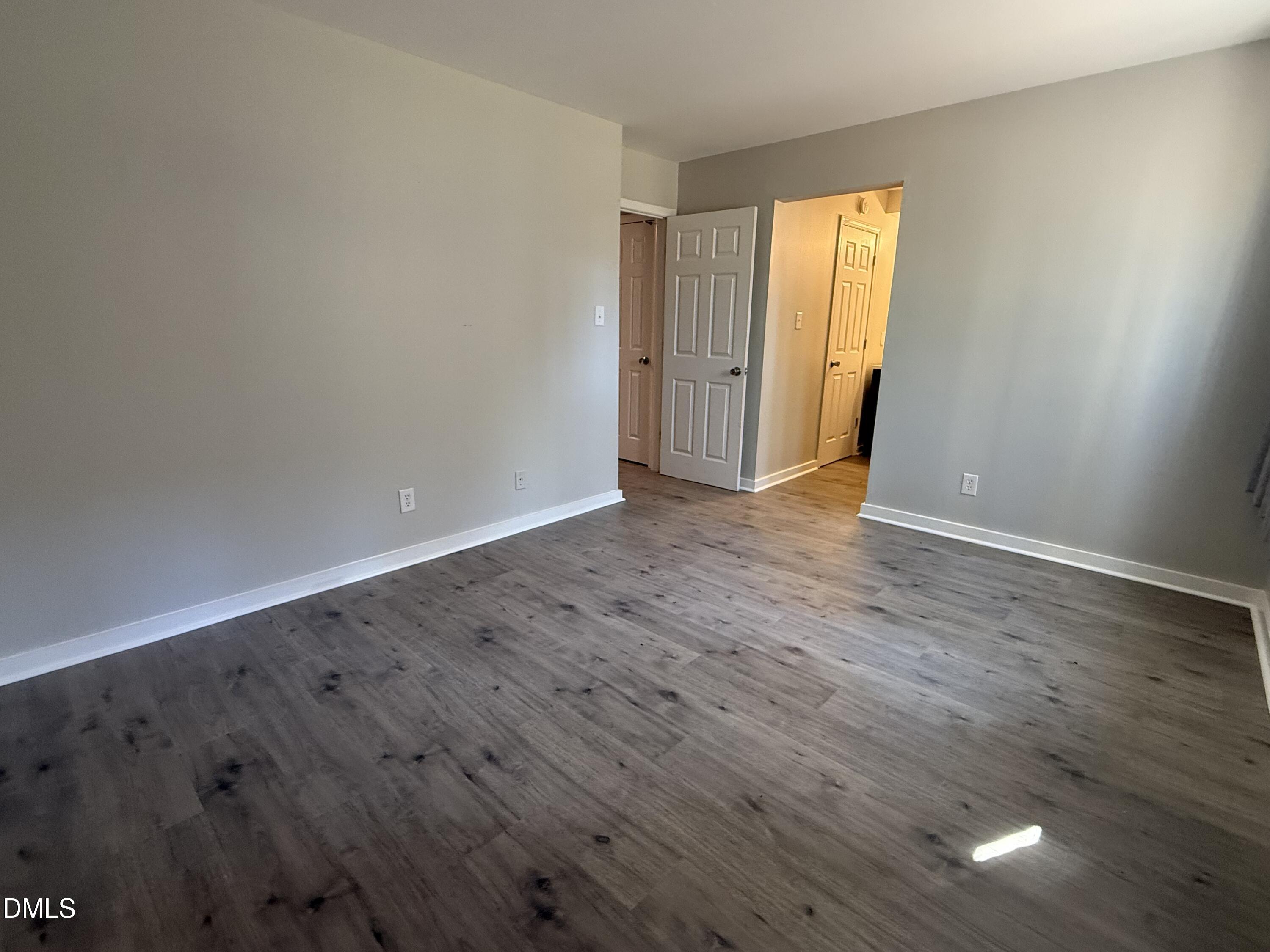 1295 Schaub Drive C Property Photo 12
