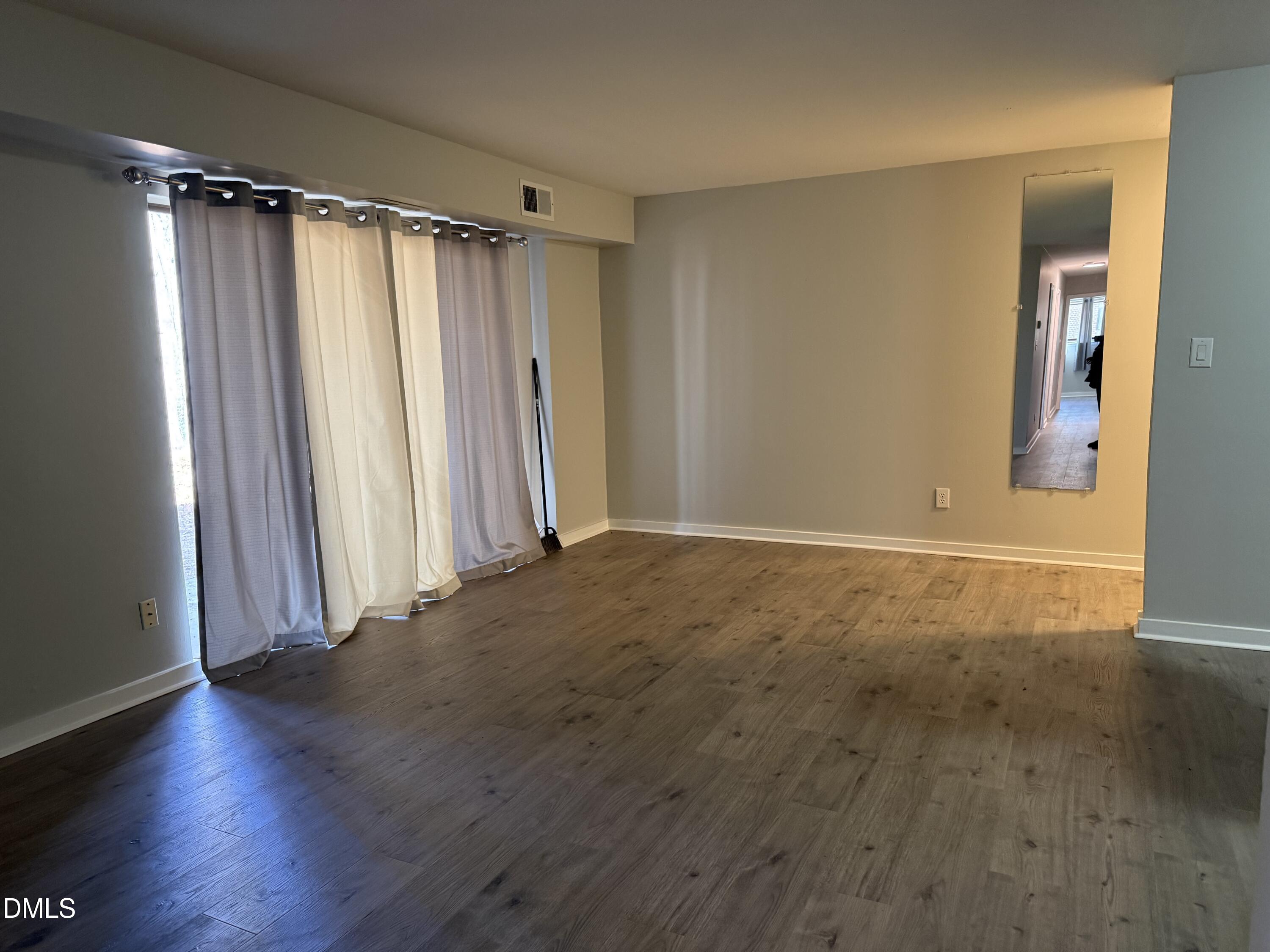 1295 Schaub Drive C Property Photo 13