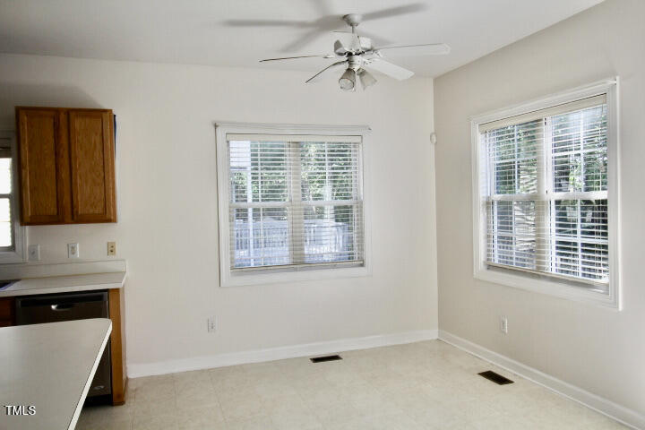 513 E Maple Avenue Property Photo 9