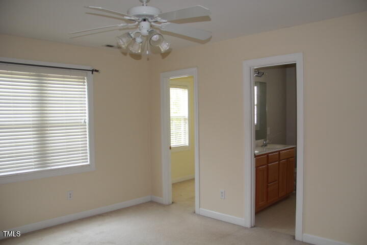 513 E Maple Avenue Property Photo 10