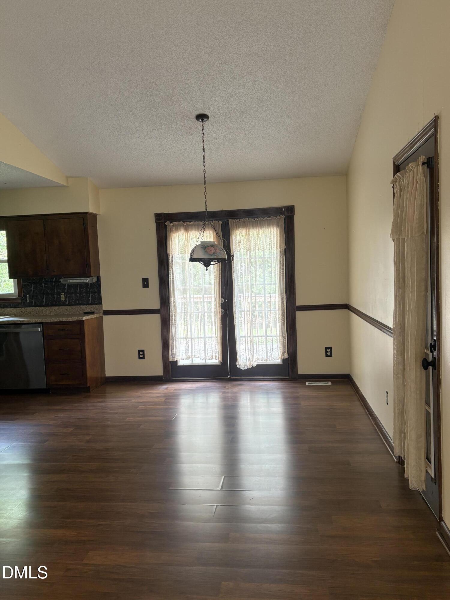 7 Town Crier Court Property Photo 19