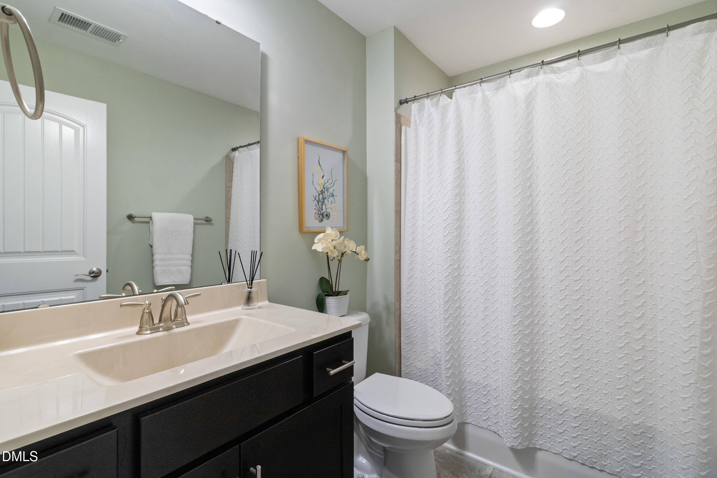 529 Holden Forest Drive Property Photo 17