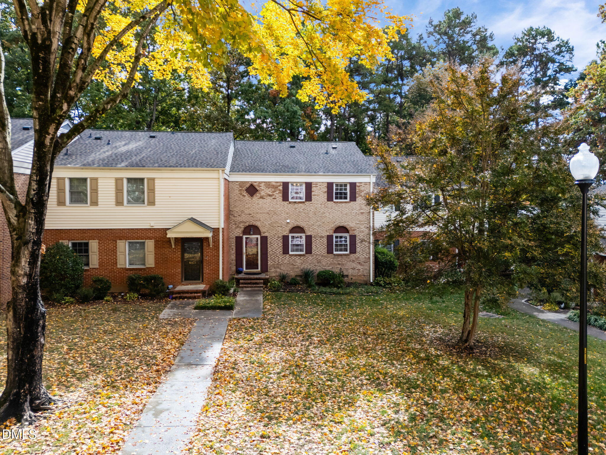 6423 New Market Way Property Photo 1