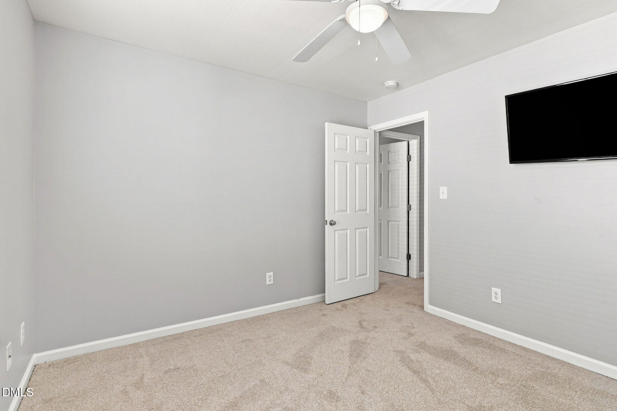 104 Touvelle Court Property Photo 28