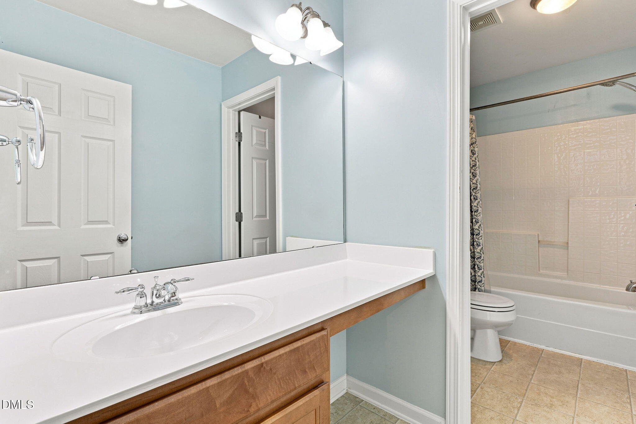 104 Touvelle Court Property Photo 35